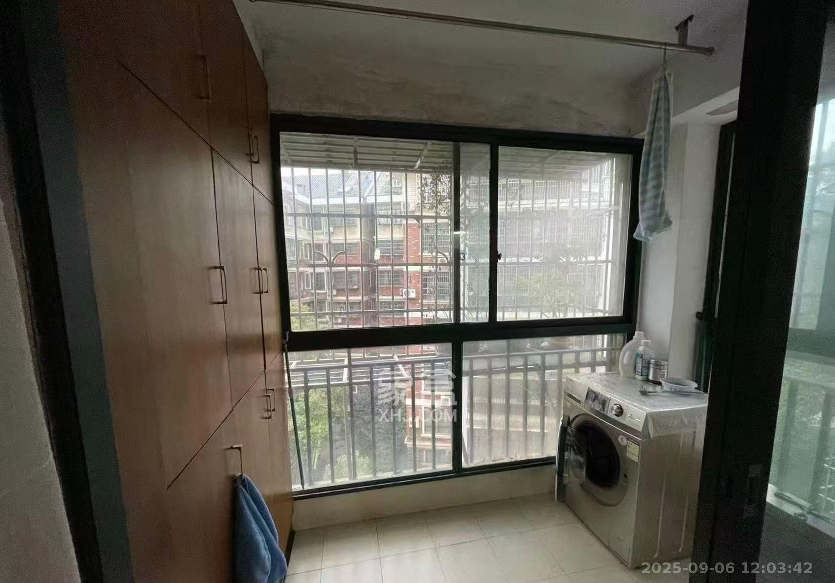 盛世康城 3室2厅2卫 1800.0元/月 盛世康城 3室2厅2卫 1800.0元/月室内图