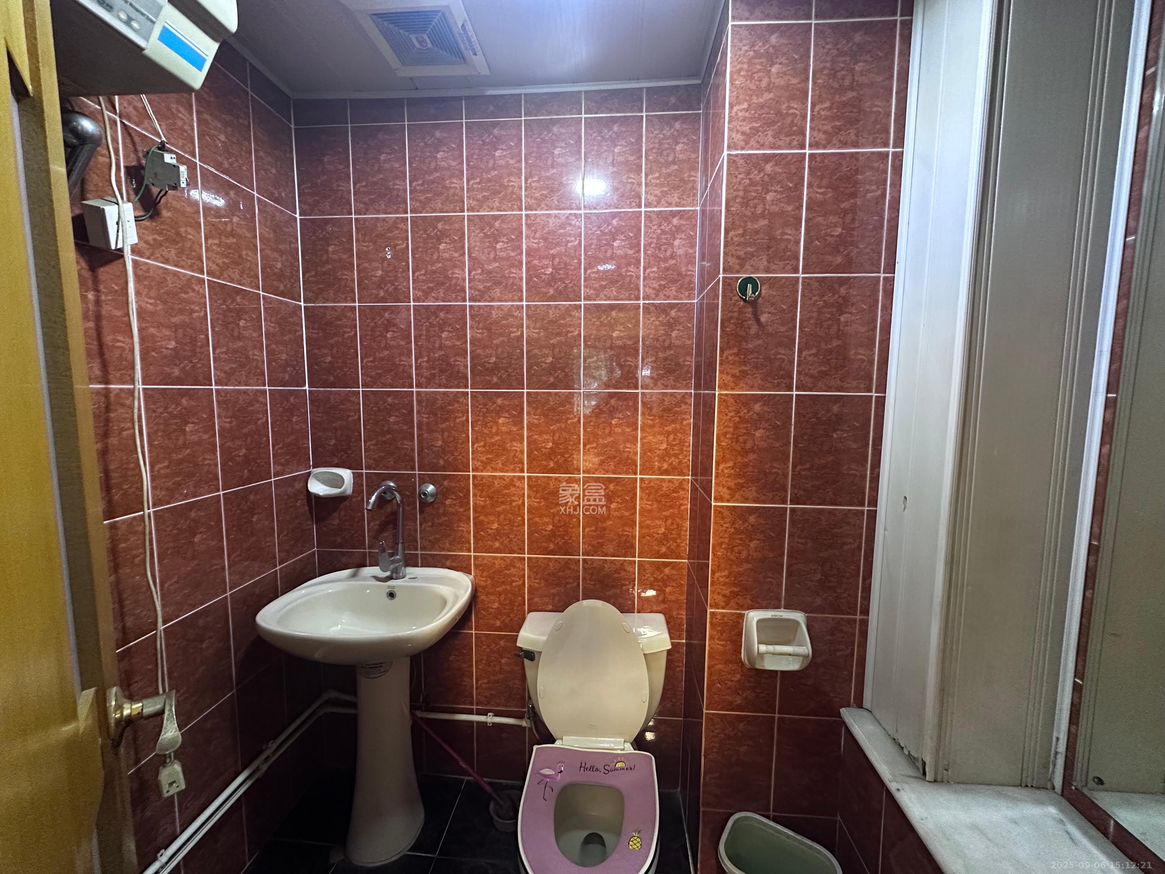 省旅游局宿舍  2室2厅2卫   1808.00元/月室内图