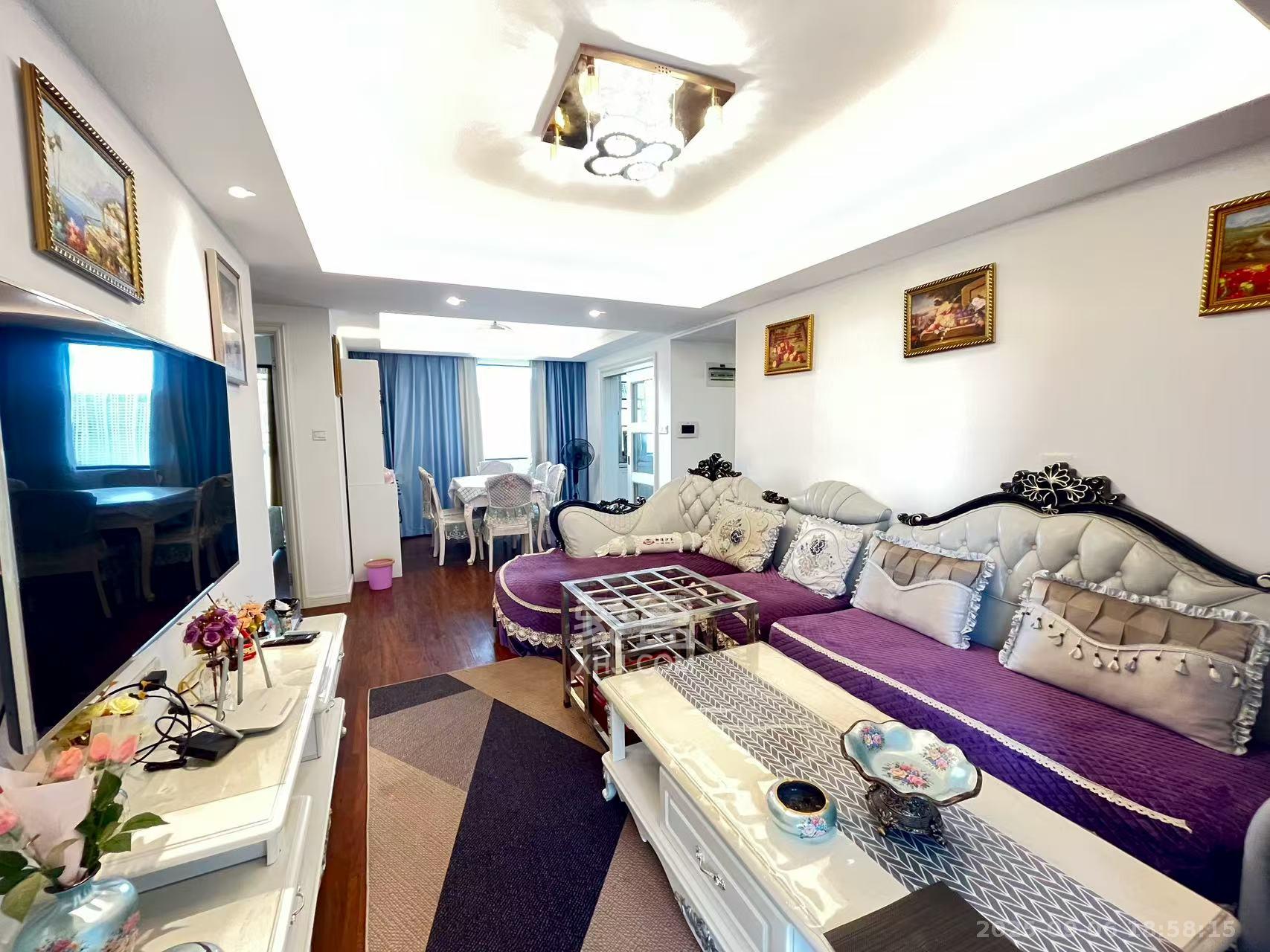 万科魅力之城观澜里 3室2厅2卫 3800.0元/月 万科魅力之城观澜里 3室2厅2卫 3800.0元/月室内图