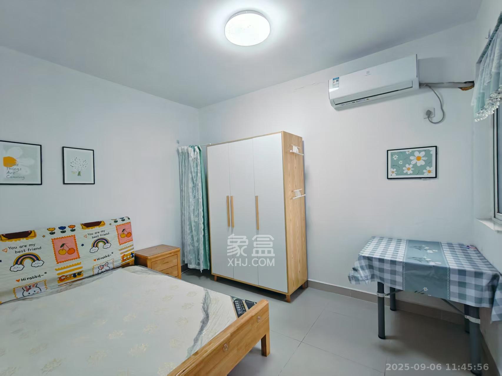 天凯东苑  1室2厅1卫   1800.00元/月室内图