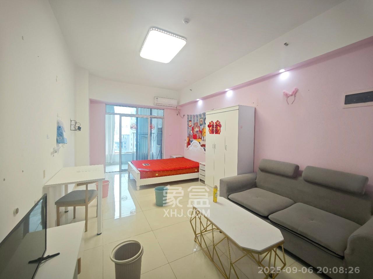 梅溪国际公寓(步步高新天地) 1室0厅1卫 1600.0元/月 梅溪国际公寓(步步高新天地) 1室0厅1卫 1600.0元/月室内图