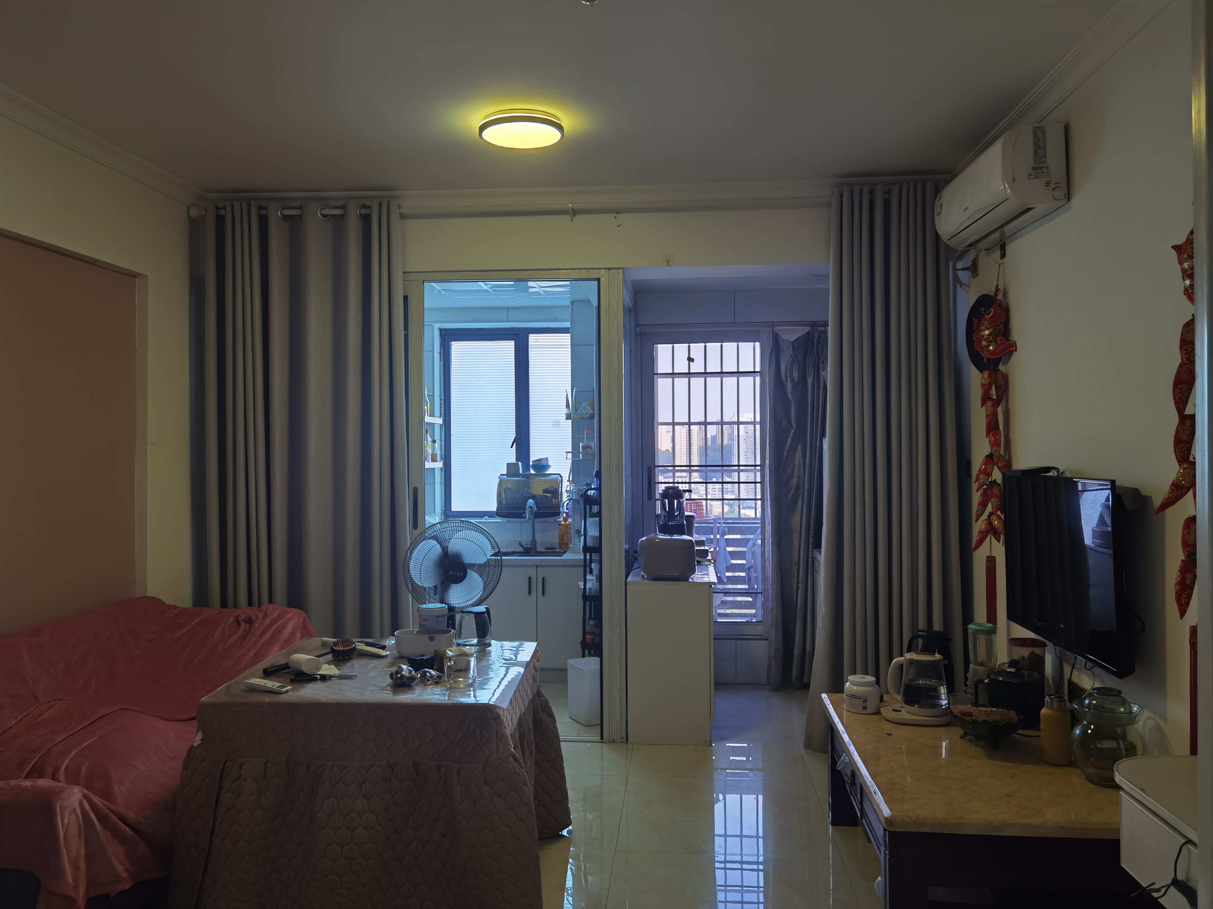 盛世时代广场  0室0厅0卫    30.0万 盛世时代广场  0室0厅0卫    30.0万客厅