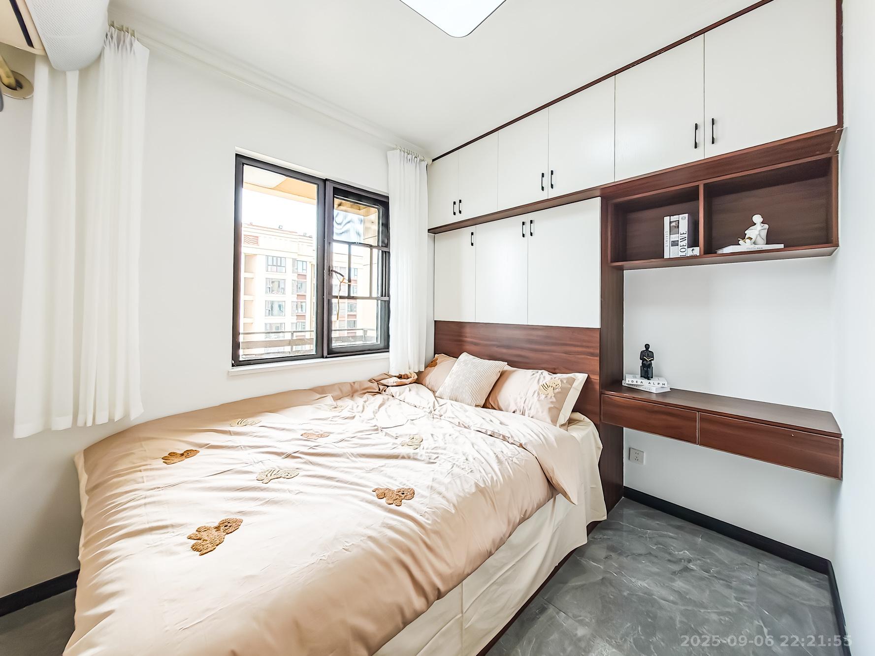 恒基旭辉湖山赋 3室2厅2卫 99.8万 恒基旭辉湖山赋 3室2厅2卫 99.8万卧室