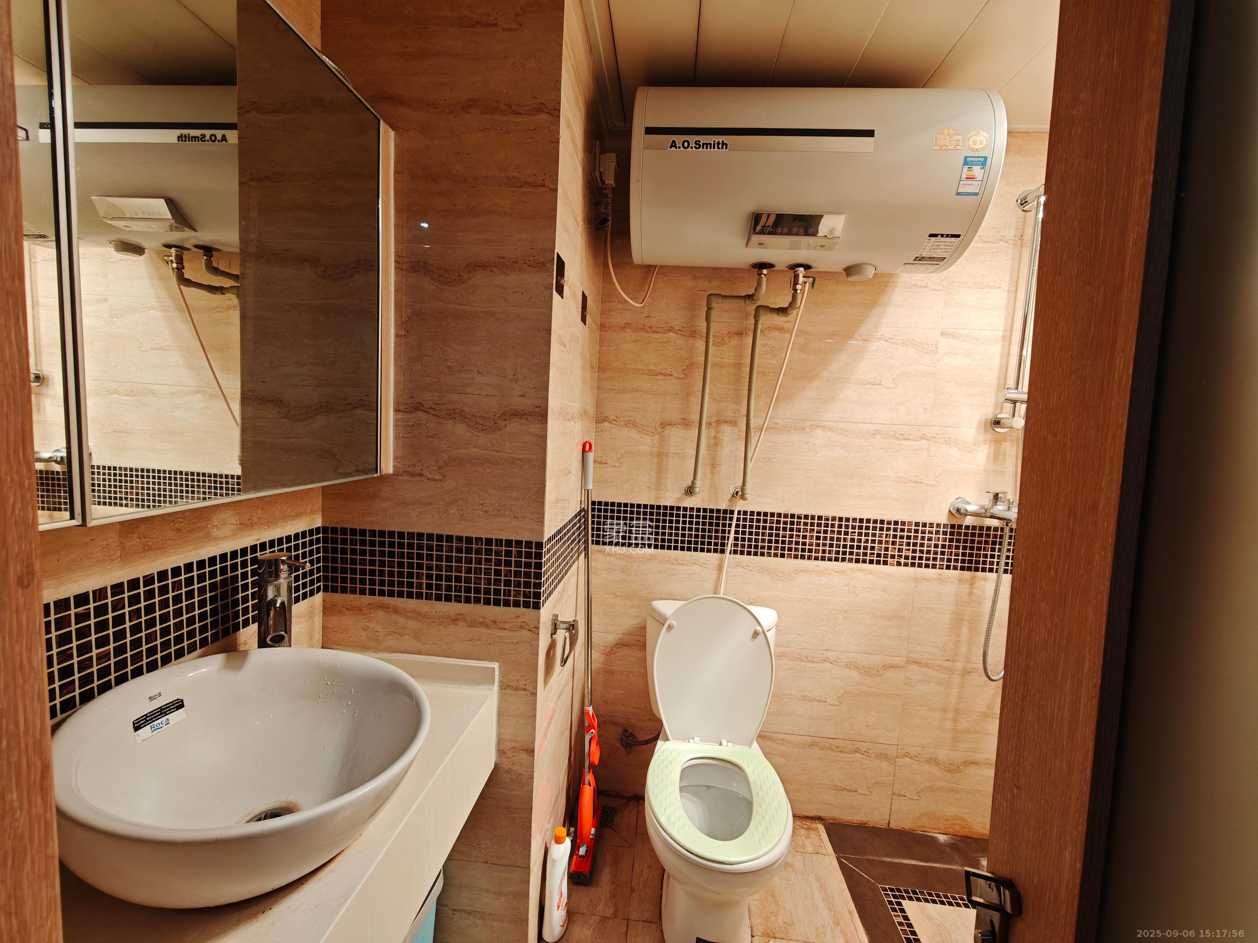 万科金域华府一期 1室1厅1卫 1500.0元/月 万科金域华府一期 1室1厅1卫 1500.0元/月室内图