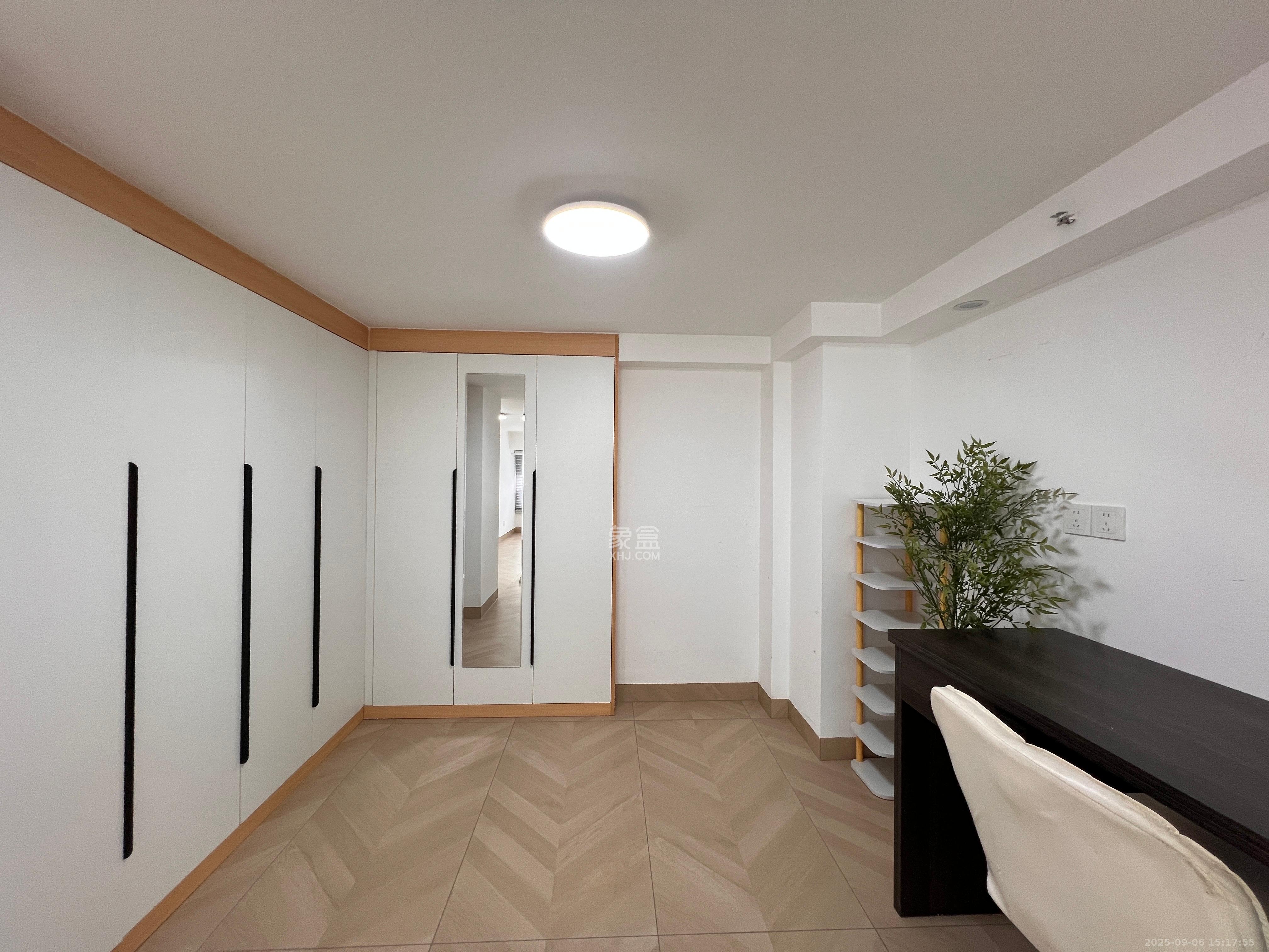 时代MOMA云PARK  2室1厅1卫    2700.0元/月 时代MOMA云PARK  2室1厅1卫    2700.0元/月室内图