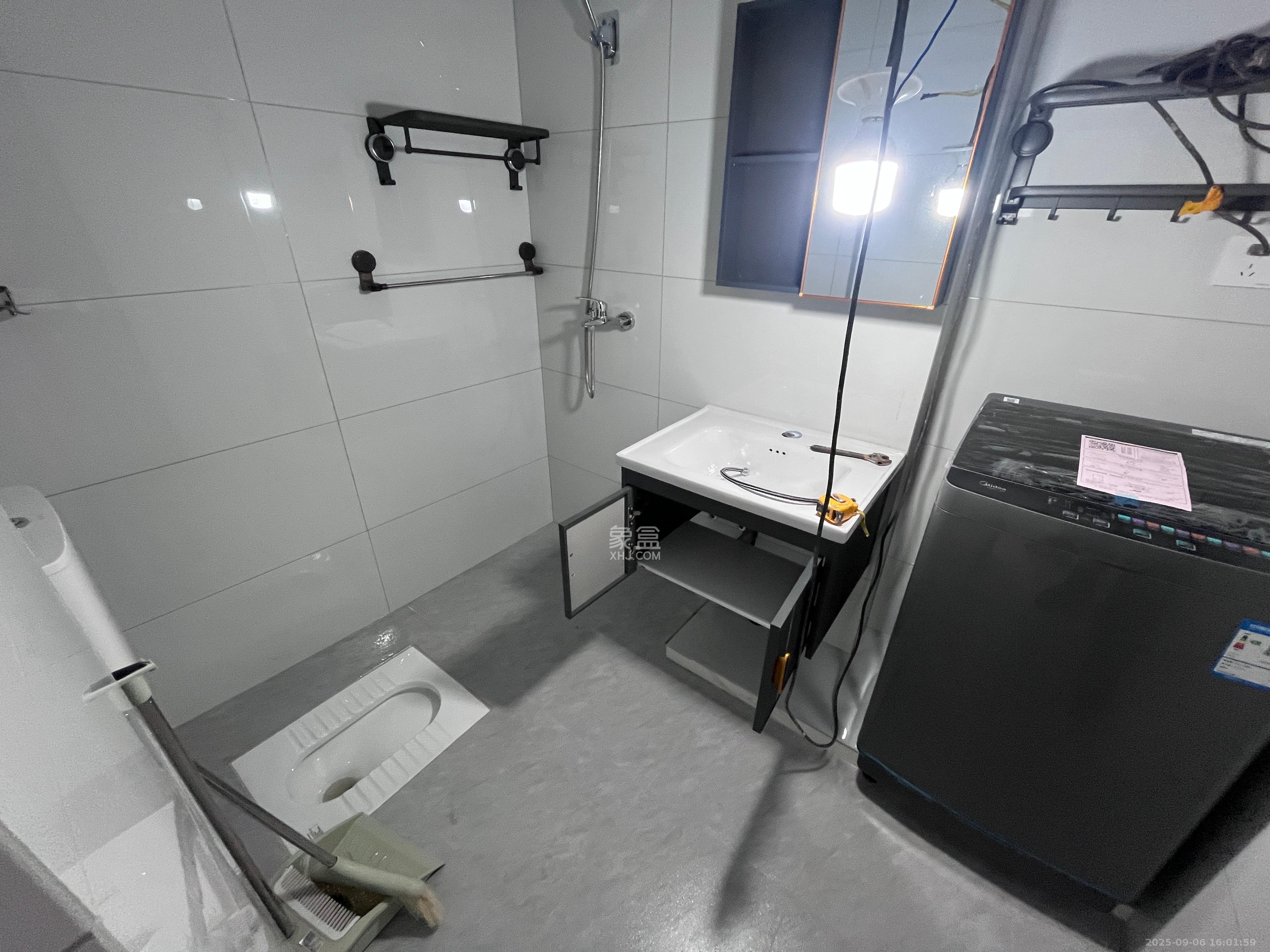 先锋新宇 1室1厅1卫 1500.0元/月 先锋新宇 1室1厅1卫 1500.0元/月室内图