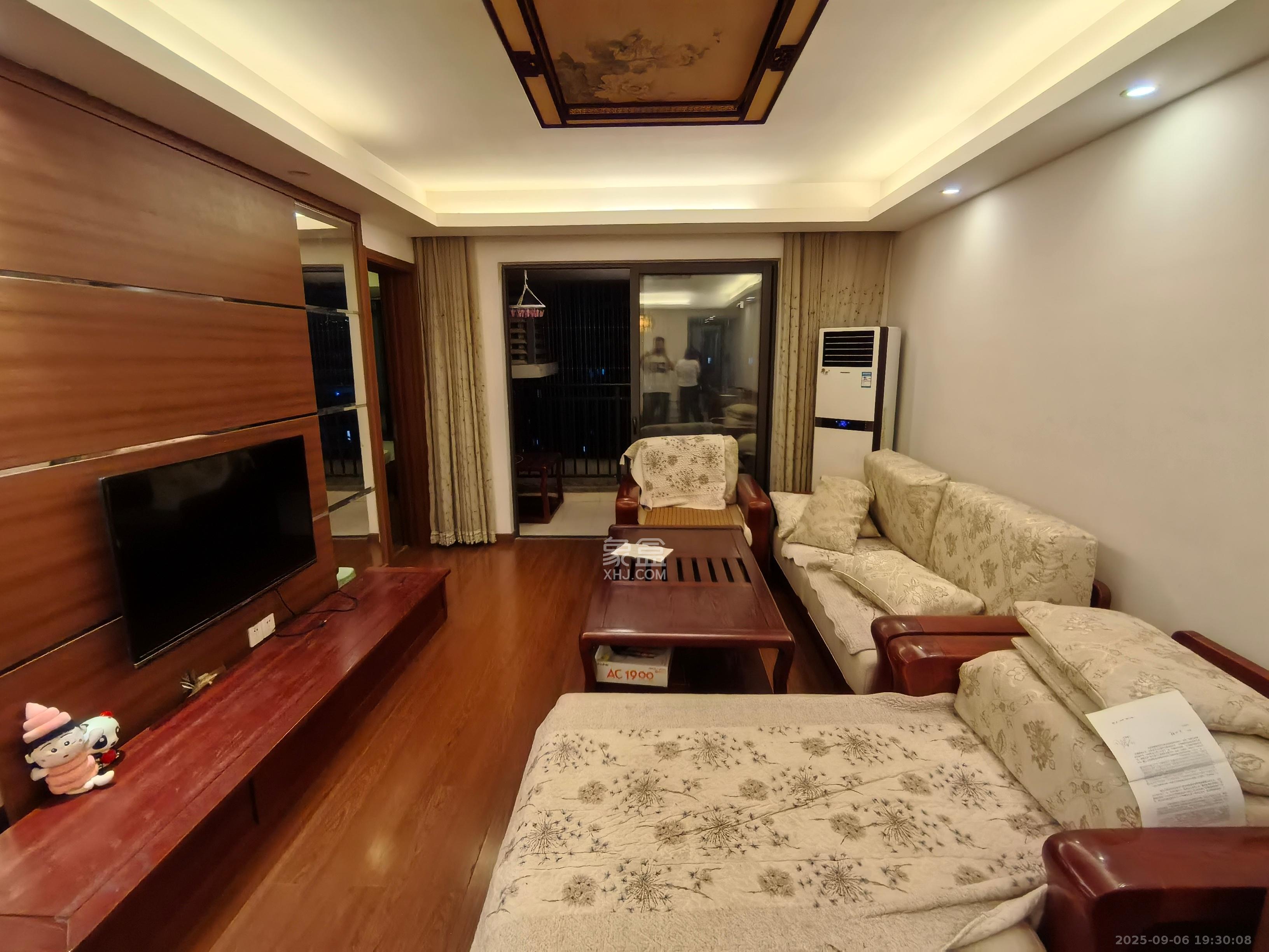 万科金域华府三四期 3室2厅1卫 2500.0元/月 万科金域华府三四期 3室2厅1卫 2500.0元/月室内图