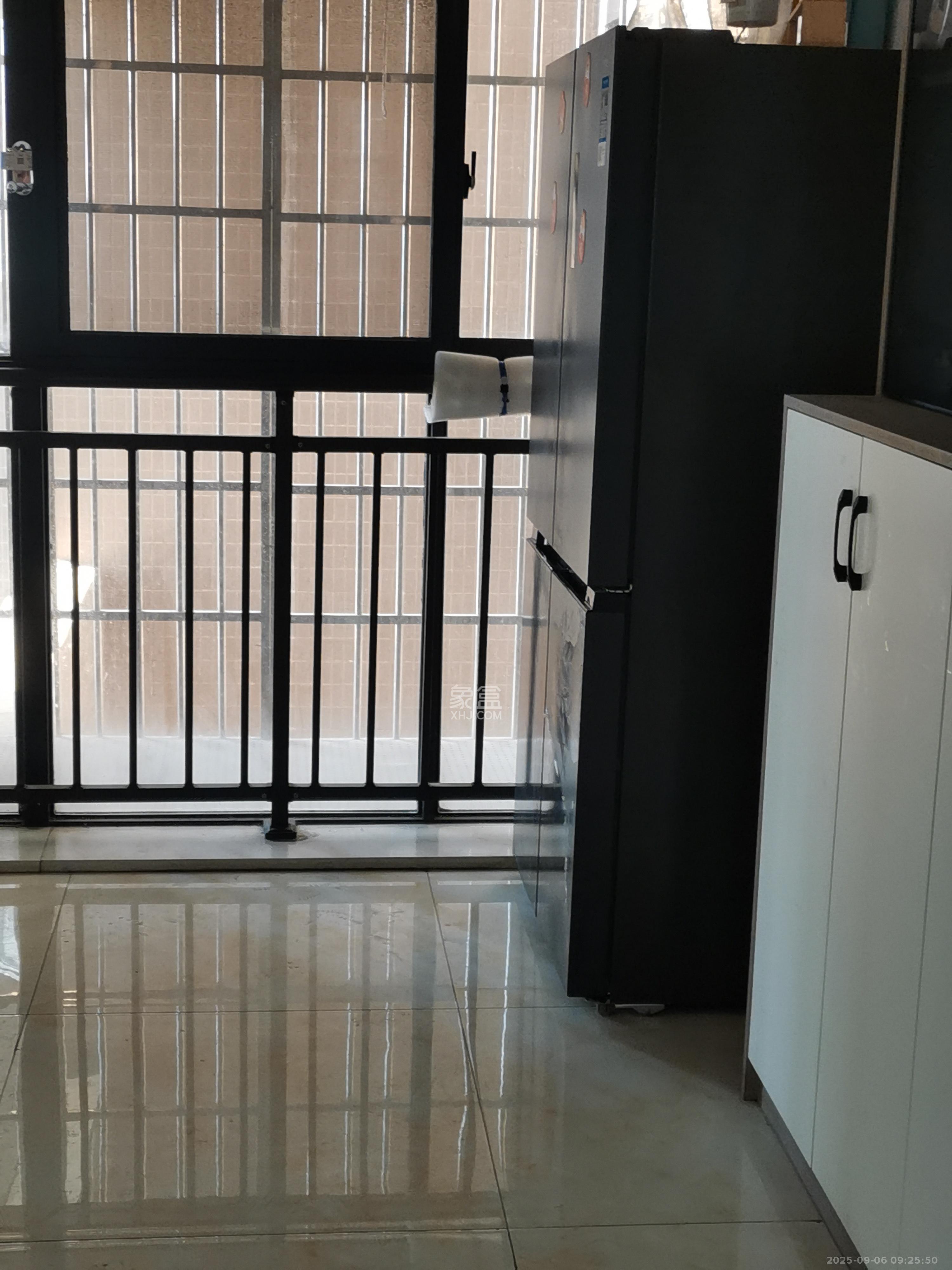 富春山 4室2厅2卫 2800.0元/月 富春山 4室2厅2卫 2800.0元/月室内图