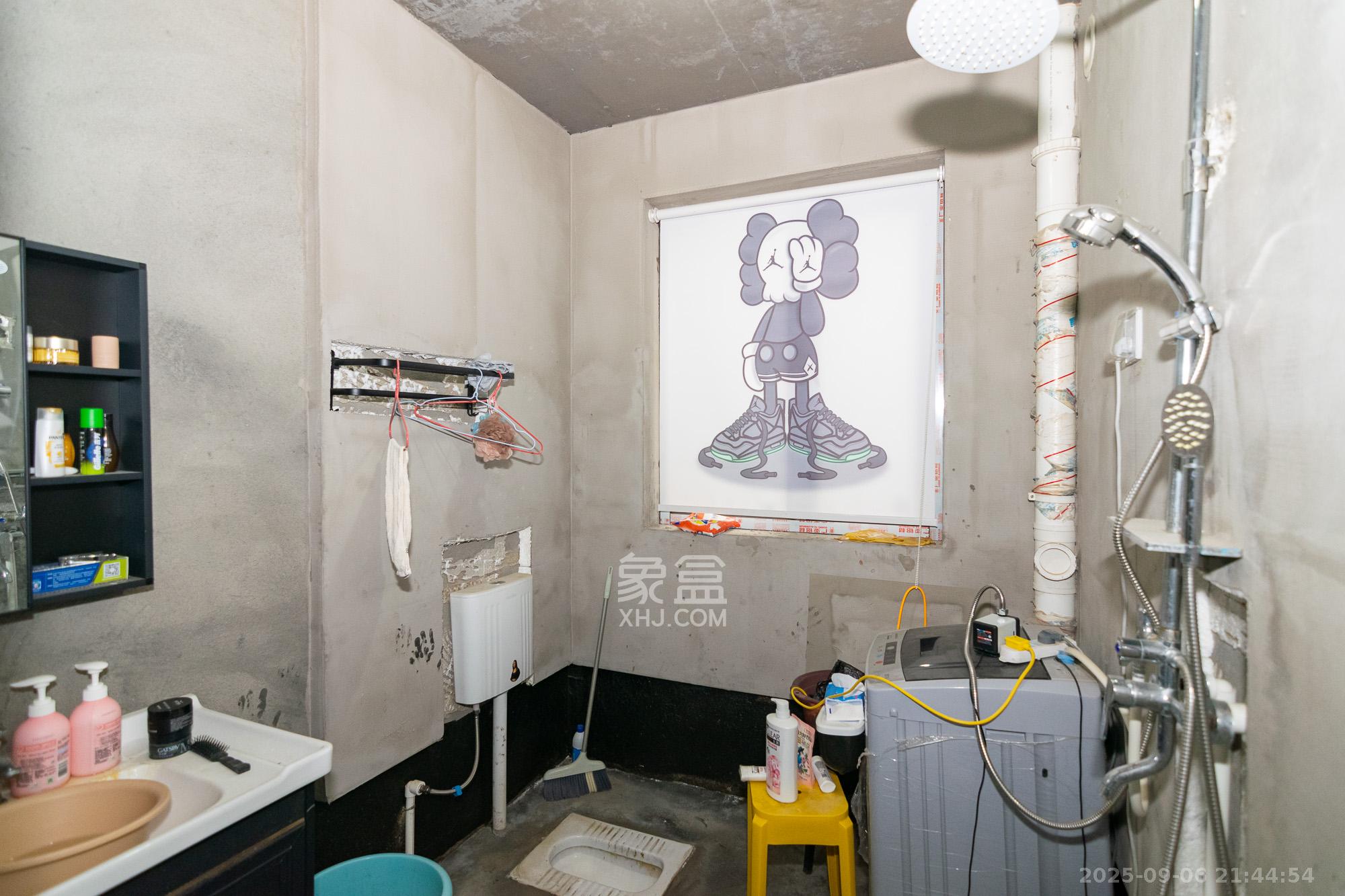 澳海望洲府  3室2厅2卫    59.8万 澳海望洲府  3室2厅2卫    59.8万卫生间