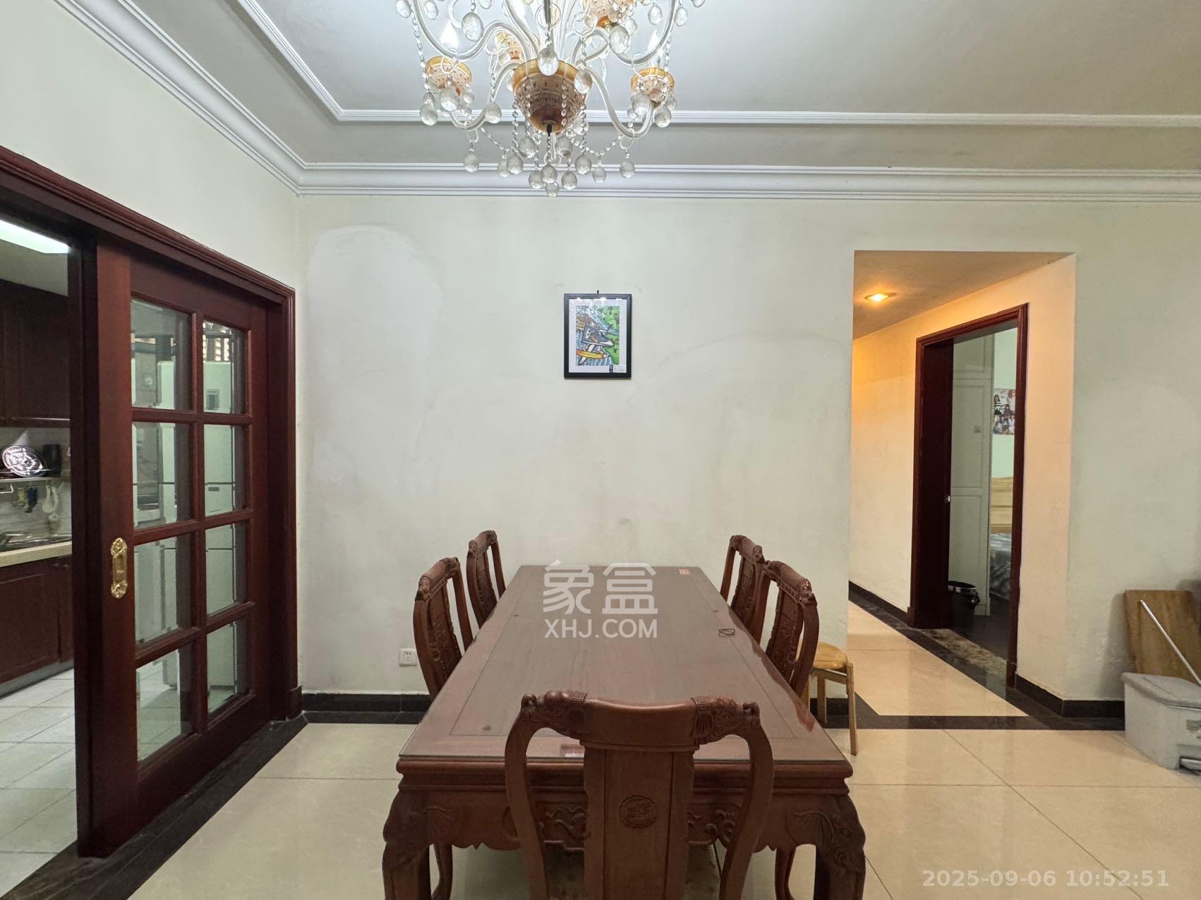 恒大绿洲  3室2厅2卫    2800.0元/月 恒大绿洲  3室2厅2卫    2800.0元/月室内图