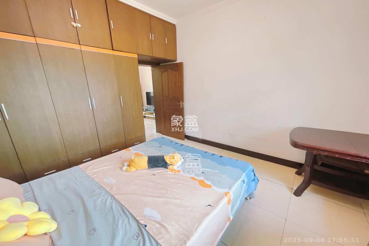 鼓风机械厂宿舍 2室2厅1卫 1700.0元/月 鼓风机械厂宿舍 2室2厅1卫 1700.0元/月室内图