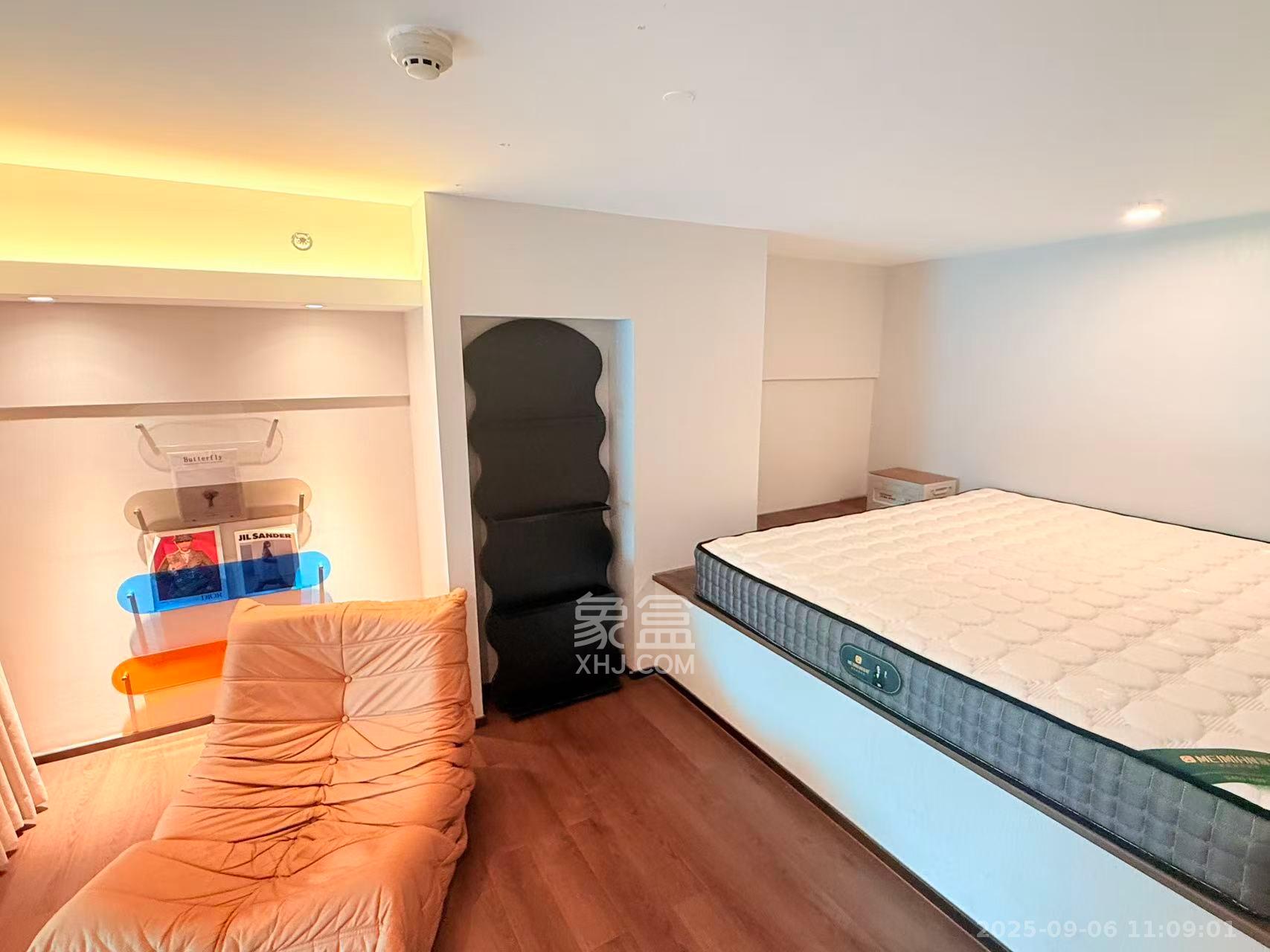 达美寰宇中心  2室1厅1卫    3500.0元/月 达美寰宇中心  2室1厅1卫    3500.0元/月室内图