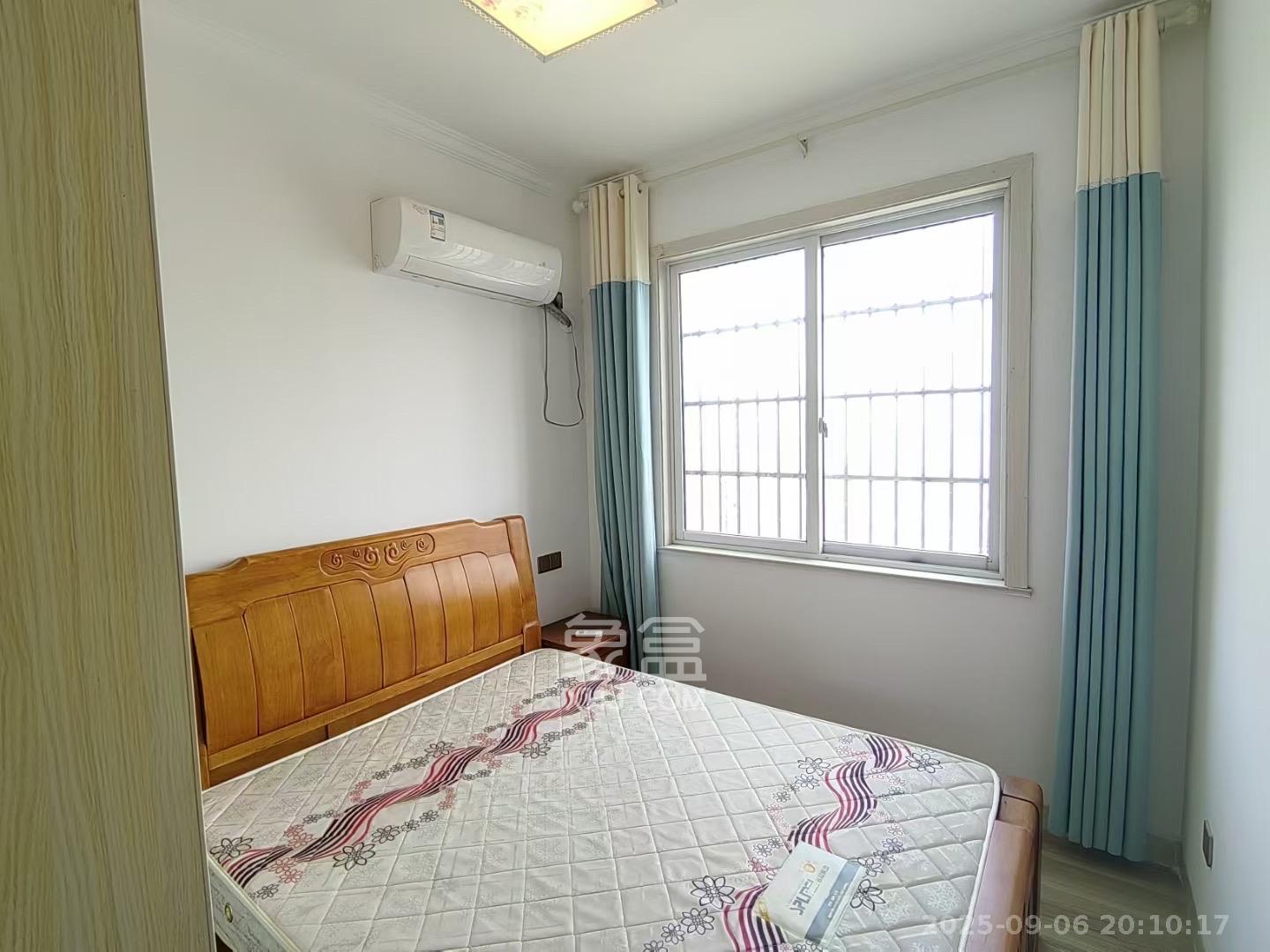 嘉顺苑 3室2厅1卫 2500.0元/月 嘉顺苑 3室2厅1卫 2500.0元/月室内图