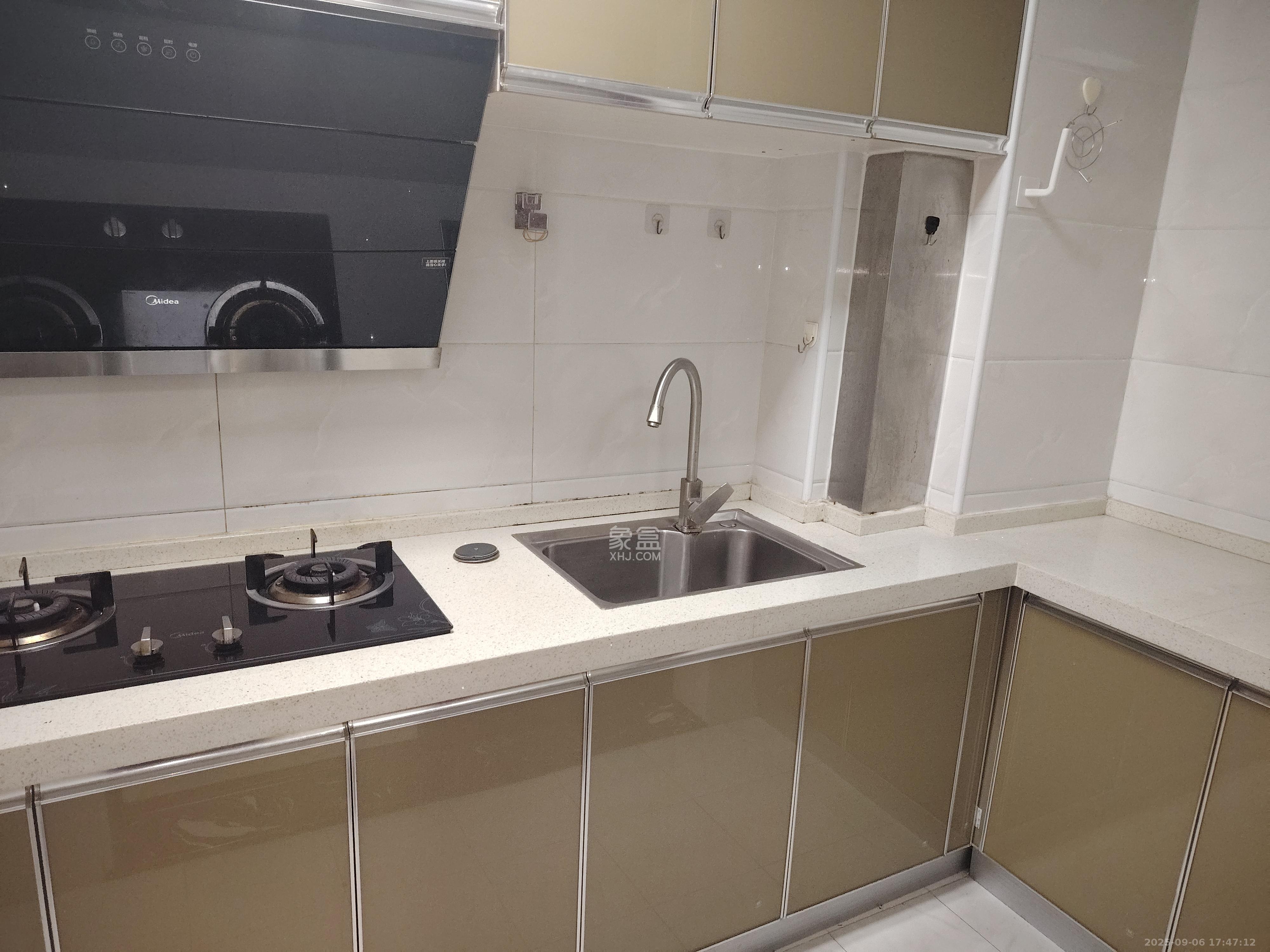 五矿万境水岸三期 2室2厅1卫 2200.0元/月 五矿万境水岸三期 2室2厅1卫 2200.0元/月室内图