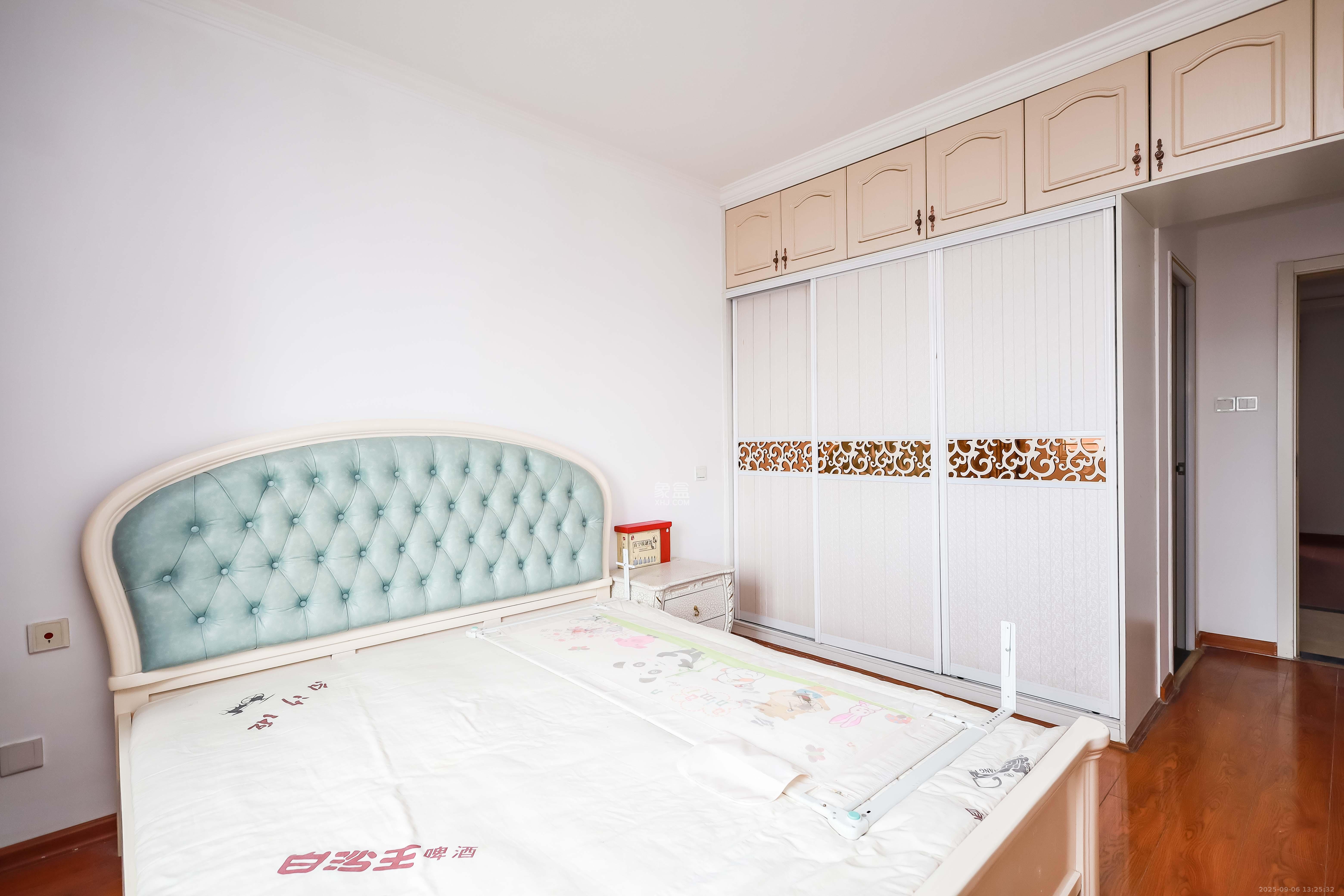 联美品格  3室2厅2卫    92.0万 联美品格  3室2厅2卫    92.0万卧室