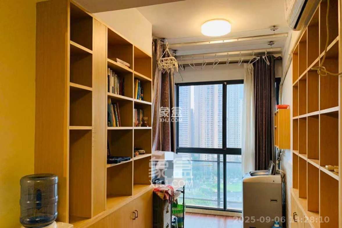 星城书香苑(星城书院) 1室1厅1卫 2500.00元/月 星城书香苑(星城书院) 1室1厅1卫 2500.00元/月室内图