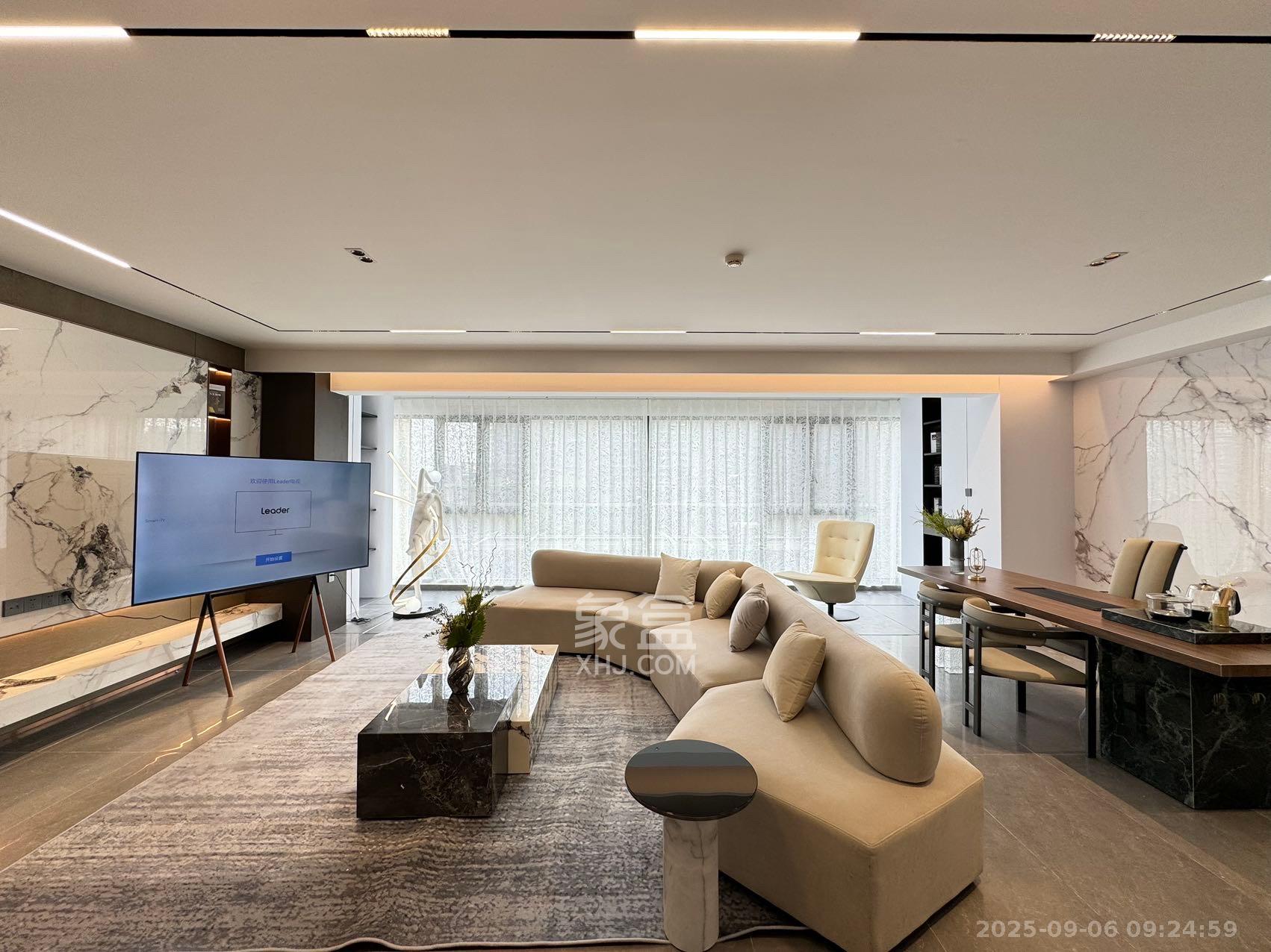 长沙悦府(华润万象城) 4室2厅3卫 16000.0元/月 长沙悦府(华润万象城) 4室2厅3卫 16000.0元/月室内图