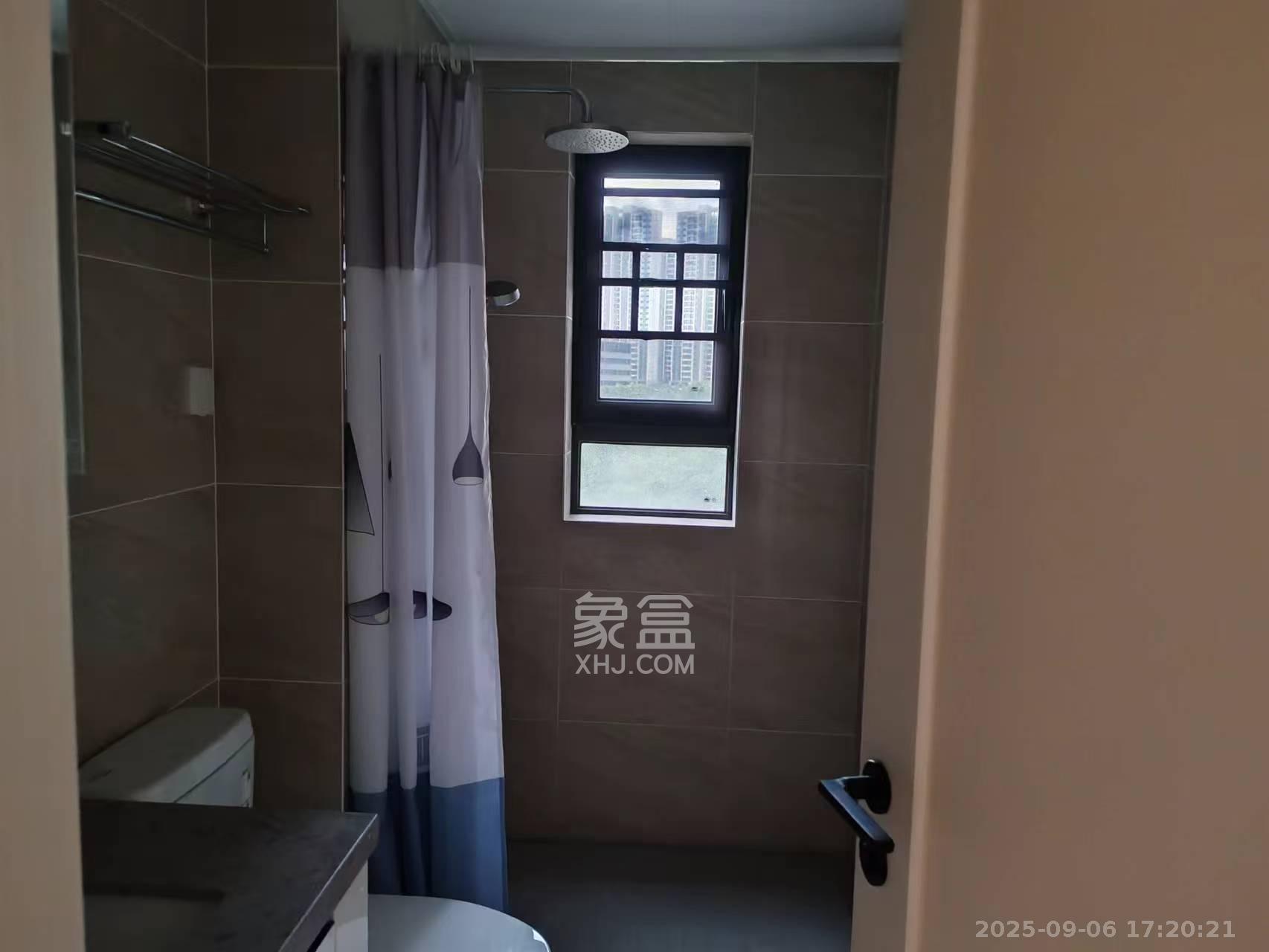 万科金色梦想B区 3室2厅2卫 3200.0元/月 万科金色梦想B区 3室2厅2卫 3200.0元/月室内图