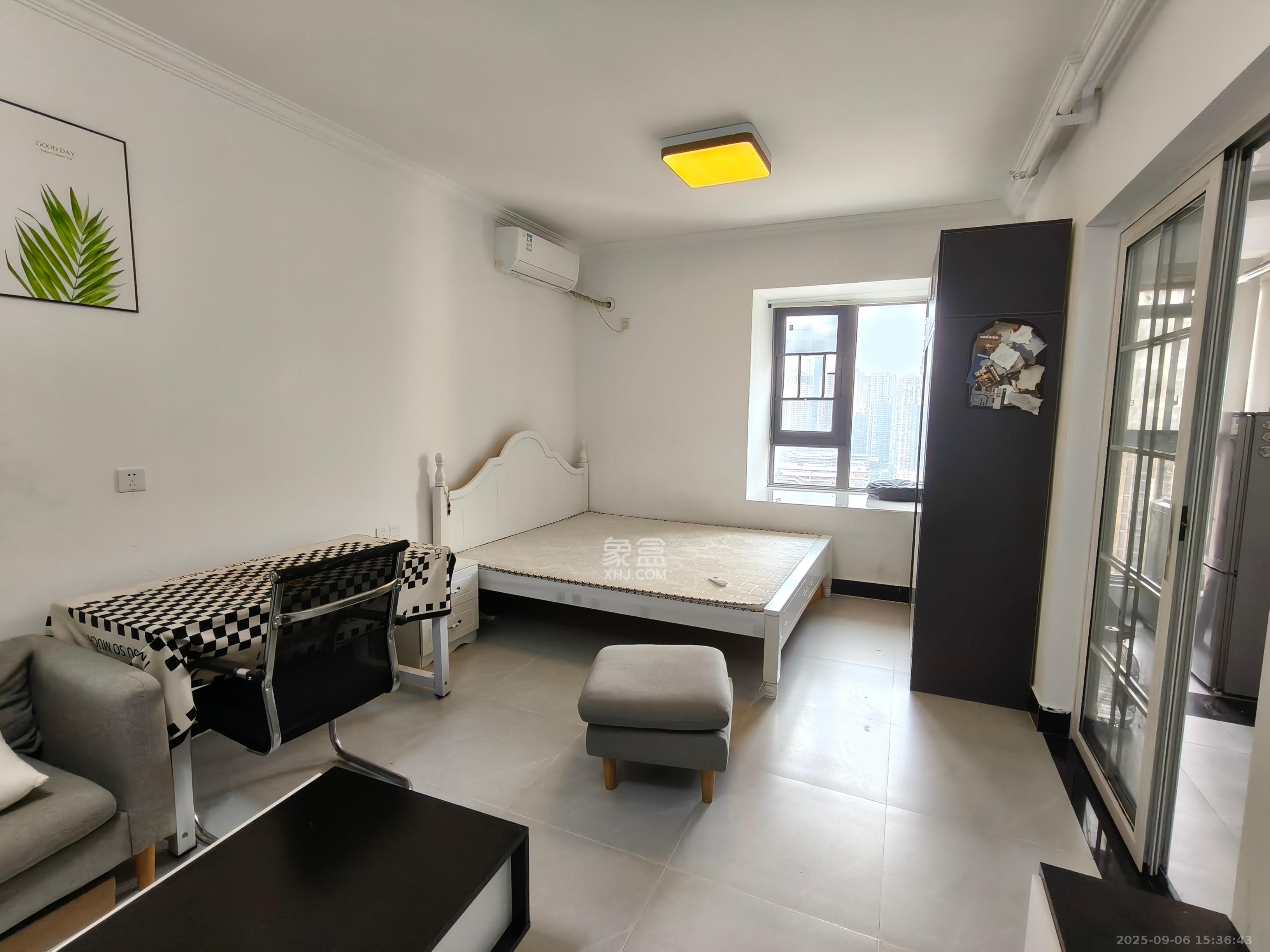 天健城  1室1厅1卫    2300.0元/月 天健城  1室1厅1卫    2300.0元/月室内图