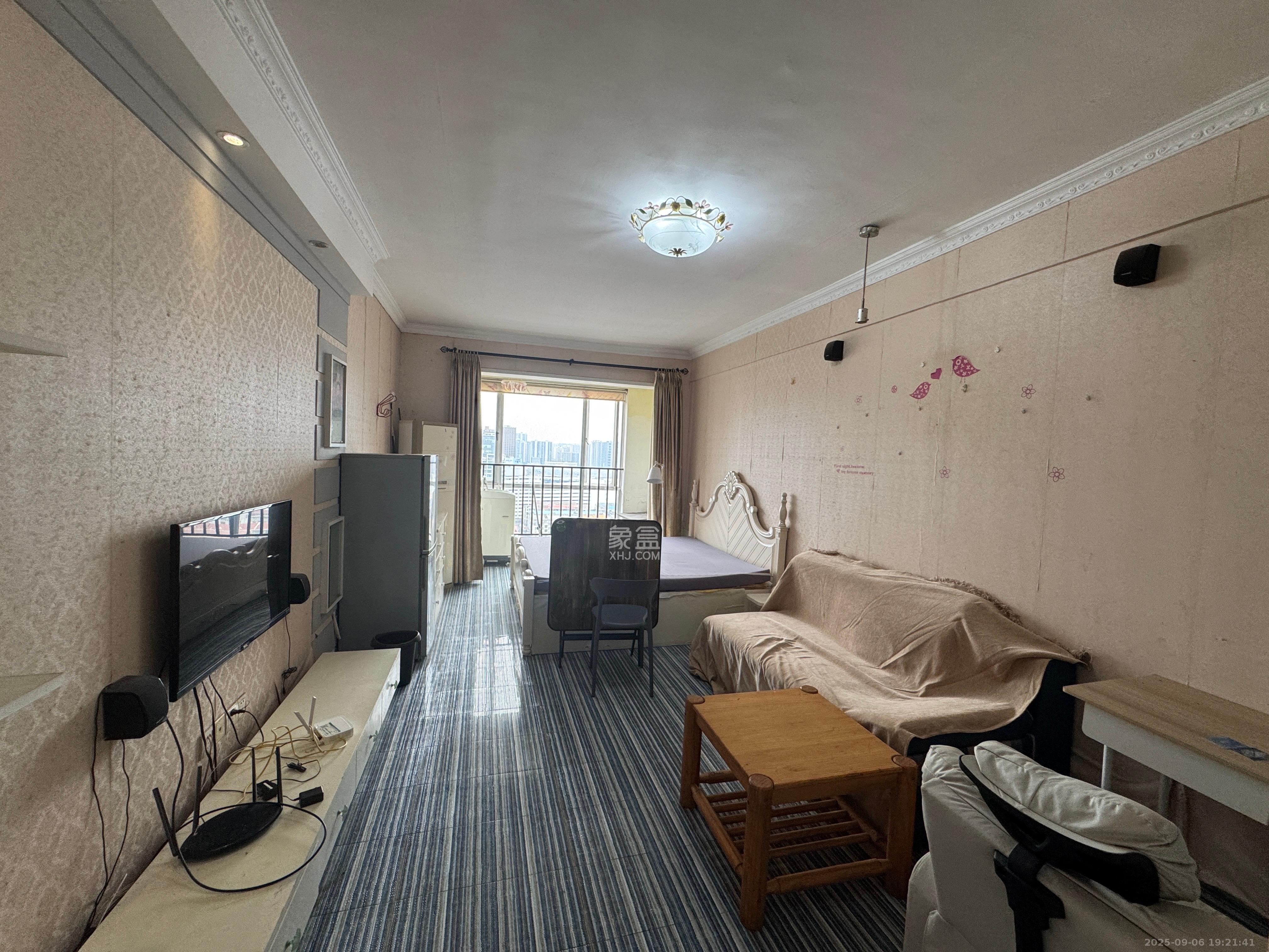 上河国际A座  1室1厅1卫    1400.0元/月 上河国际A座  1室1厅1卫    1400.0元/月室内图