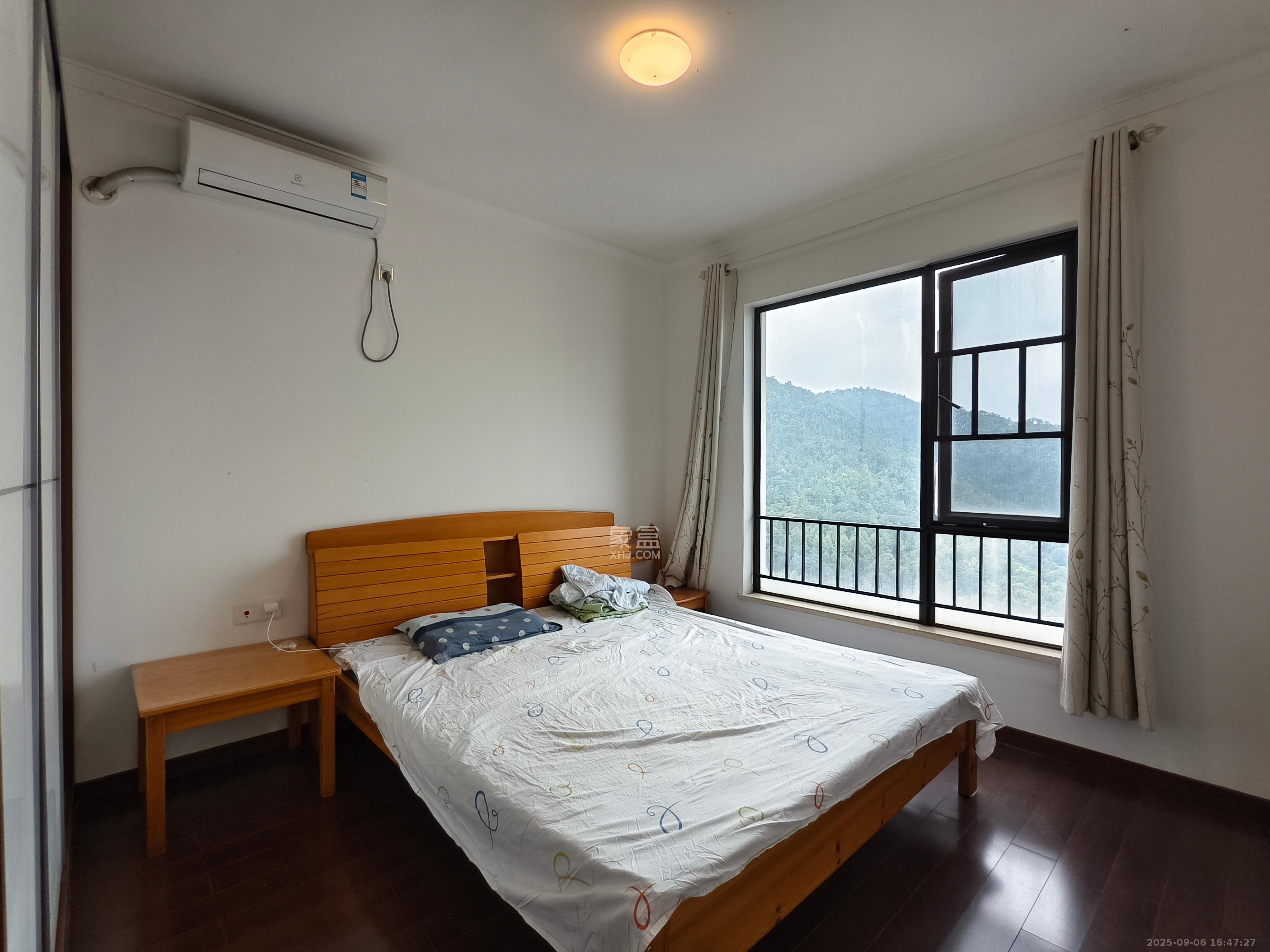 万科里梅溪郡 3室2厅1卫 3380.0元/月 万科里梅溪郡 3室2厅1卫 3380.0元/月室内图