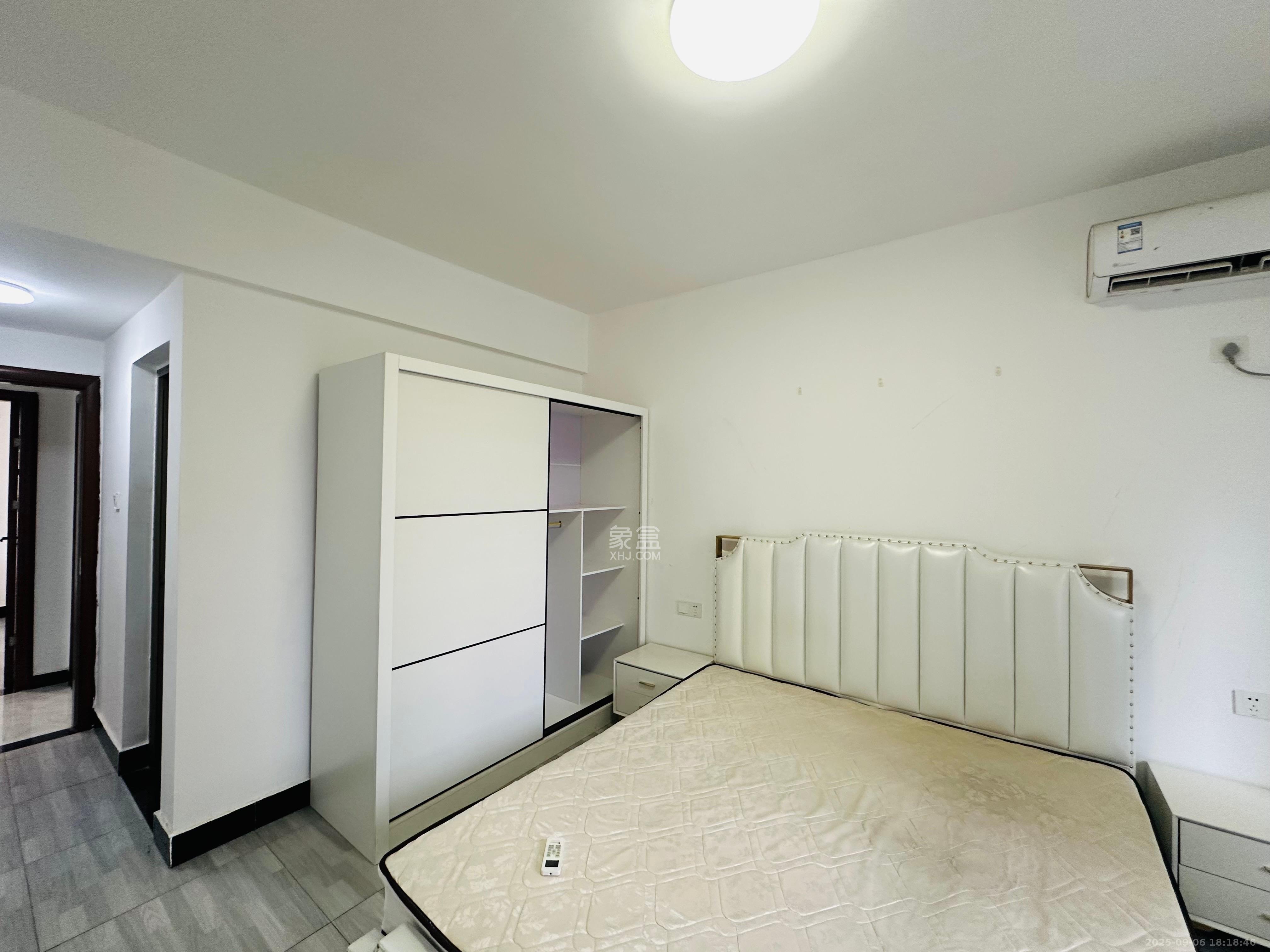 振业城三期 4室2厅2卫 3300.0元/月 振业城三期 4室2厅2卫 3300.0元/月室内图