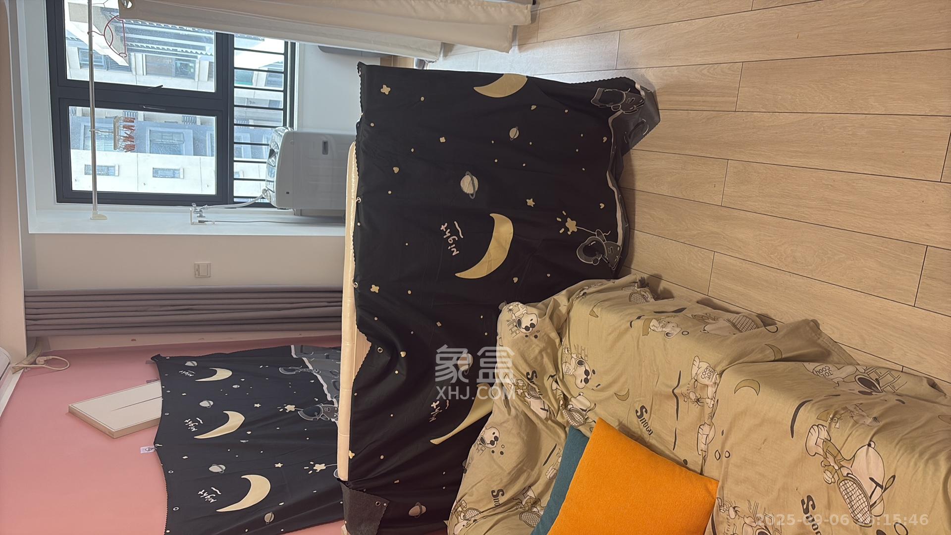 万科金域缇香  1室1厅1卫    1300.0元/月 万科金域缇香  1室1厅1卫    1300.0元/月