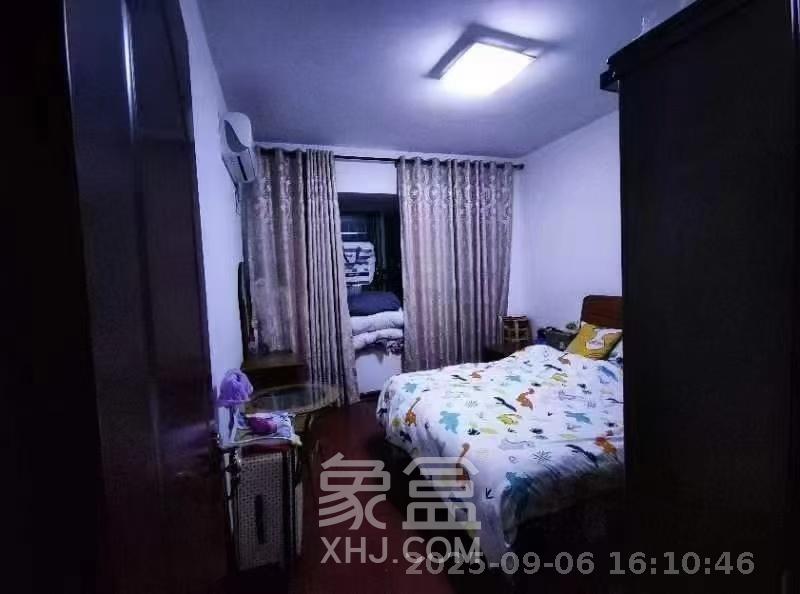 中房F联邦  2室2厅1卫    2100.0元/月 中房F联邦  2室2厅1卫    2100.0元/月室内图