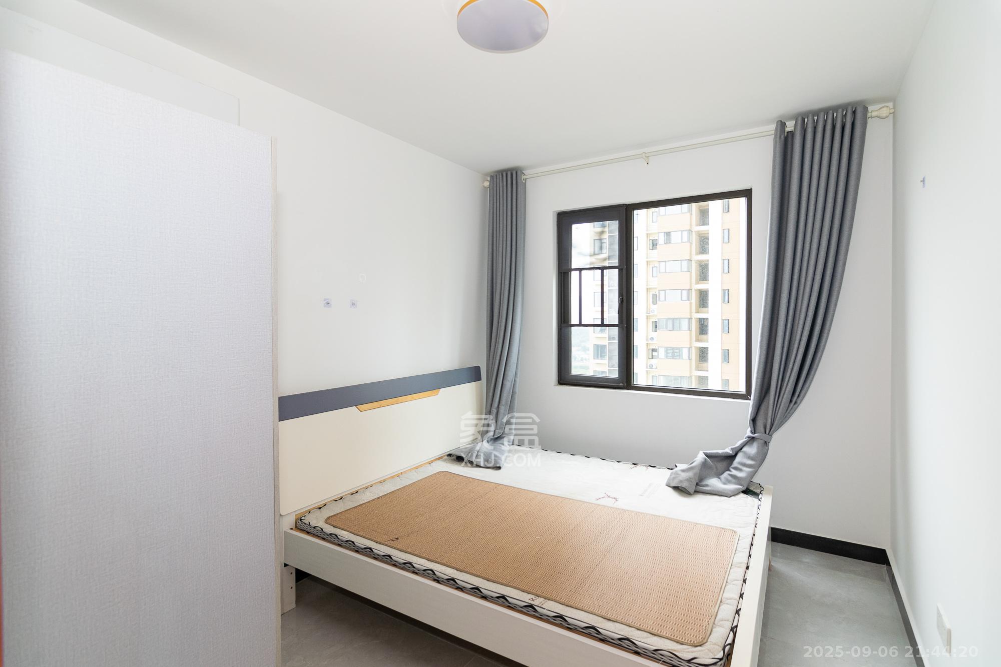 美的翰城  3室2厅1卫    78.8万卧室