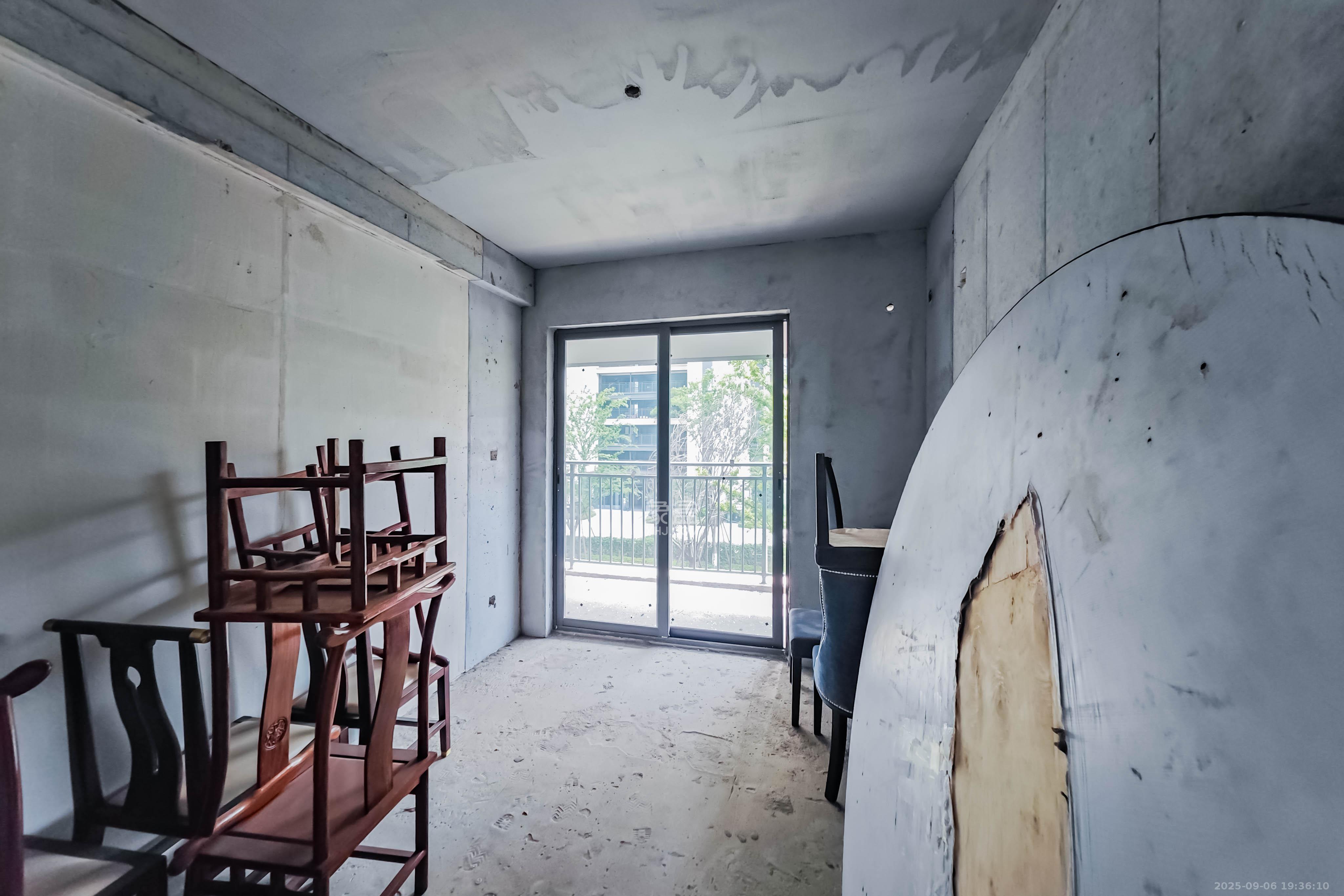 卓越伊景苑  3室2厅2卫    95.0万 卓越伊景苑  3室2厅2卫    95.0万其他