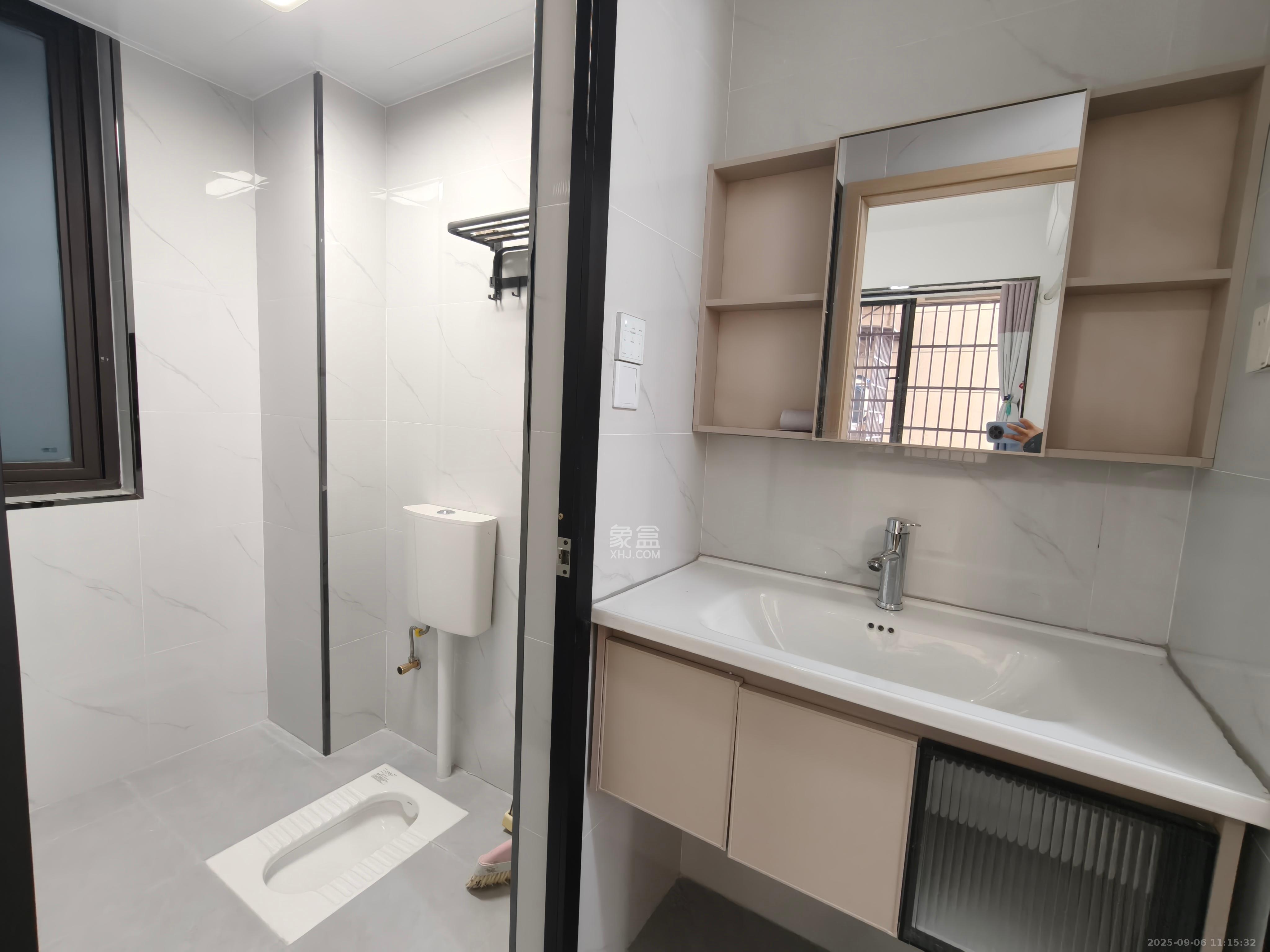 长房明宸府 3室2厅1卫 2000.0元/月 长房明宸府 3室2厅1卫 2000.0元/月室内图