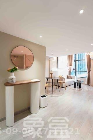 华远云玺公寓  1室1厅1卫    4600.0元/月室内图