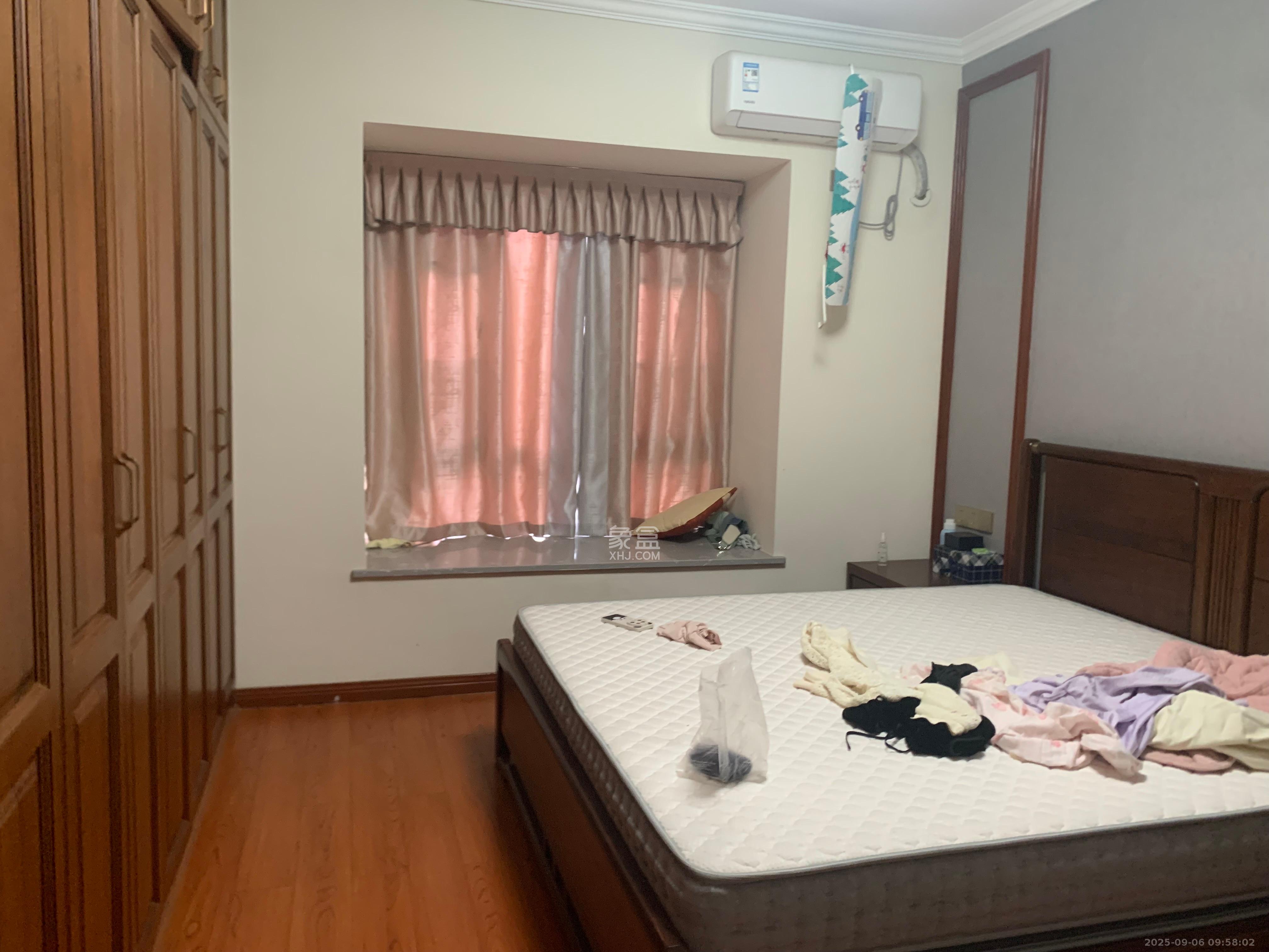 梅溪盛荟  3室2厅2卫   3200.00元/月室内图