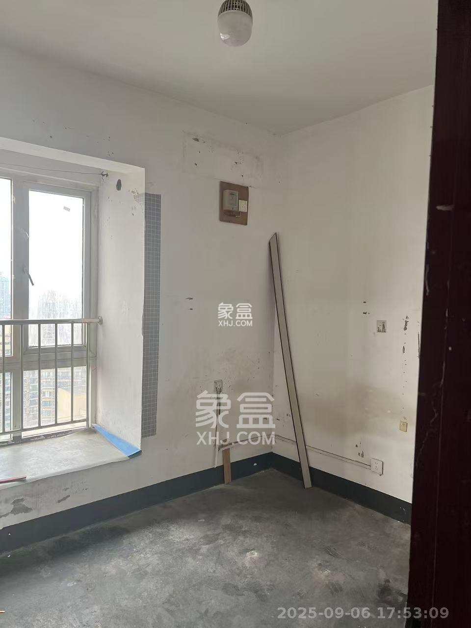 泊爱蓝湾 3室2厅2卫 2000.0元/月 泊爱蓝湾 3室2厅2卫 2000.0元/月室内图