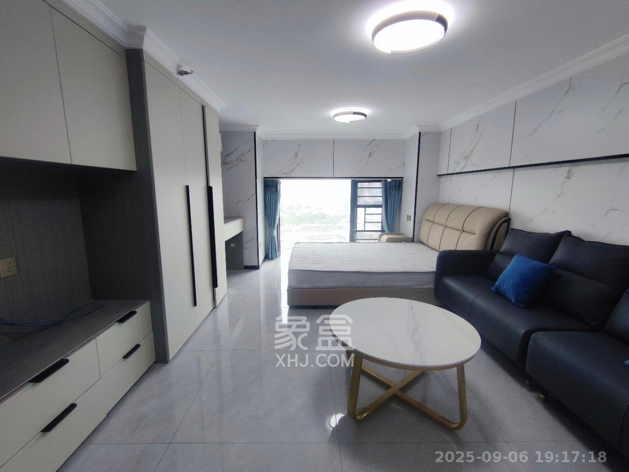 梅溪悦章  1室1厅1卫    1600.0元/月室内图