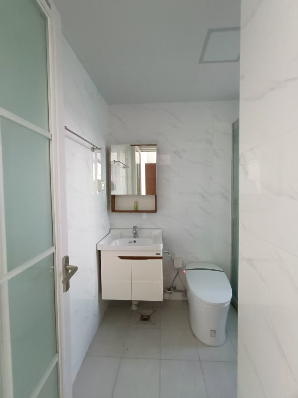 尚运上品 3室2厅2卫 5300.0元/月 尚运上品 3室2厅2卫 5300.0元/月室内图