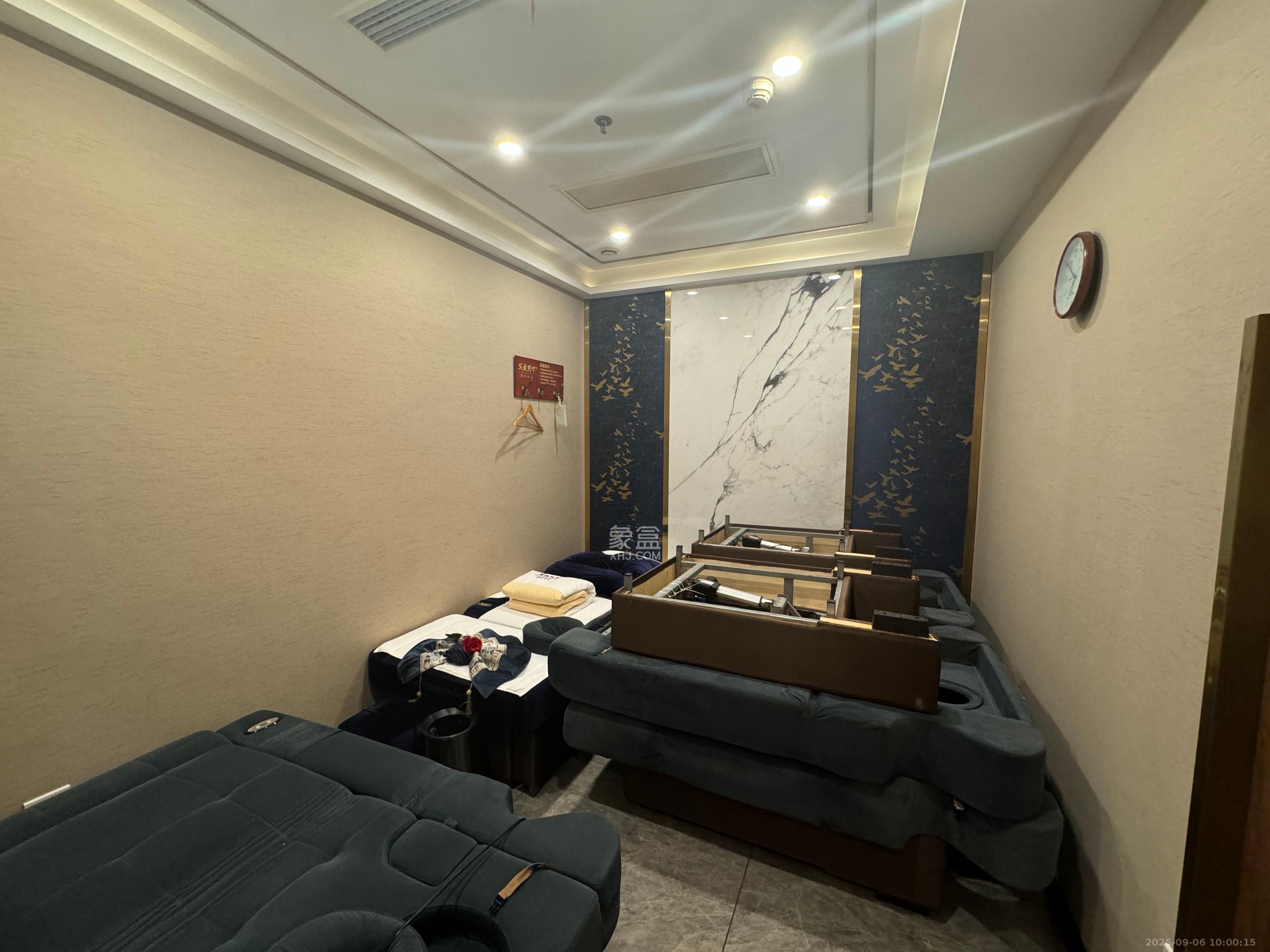 公园9号大都会  1室1厅1卫    22800.0元/月室内图