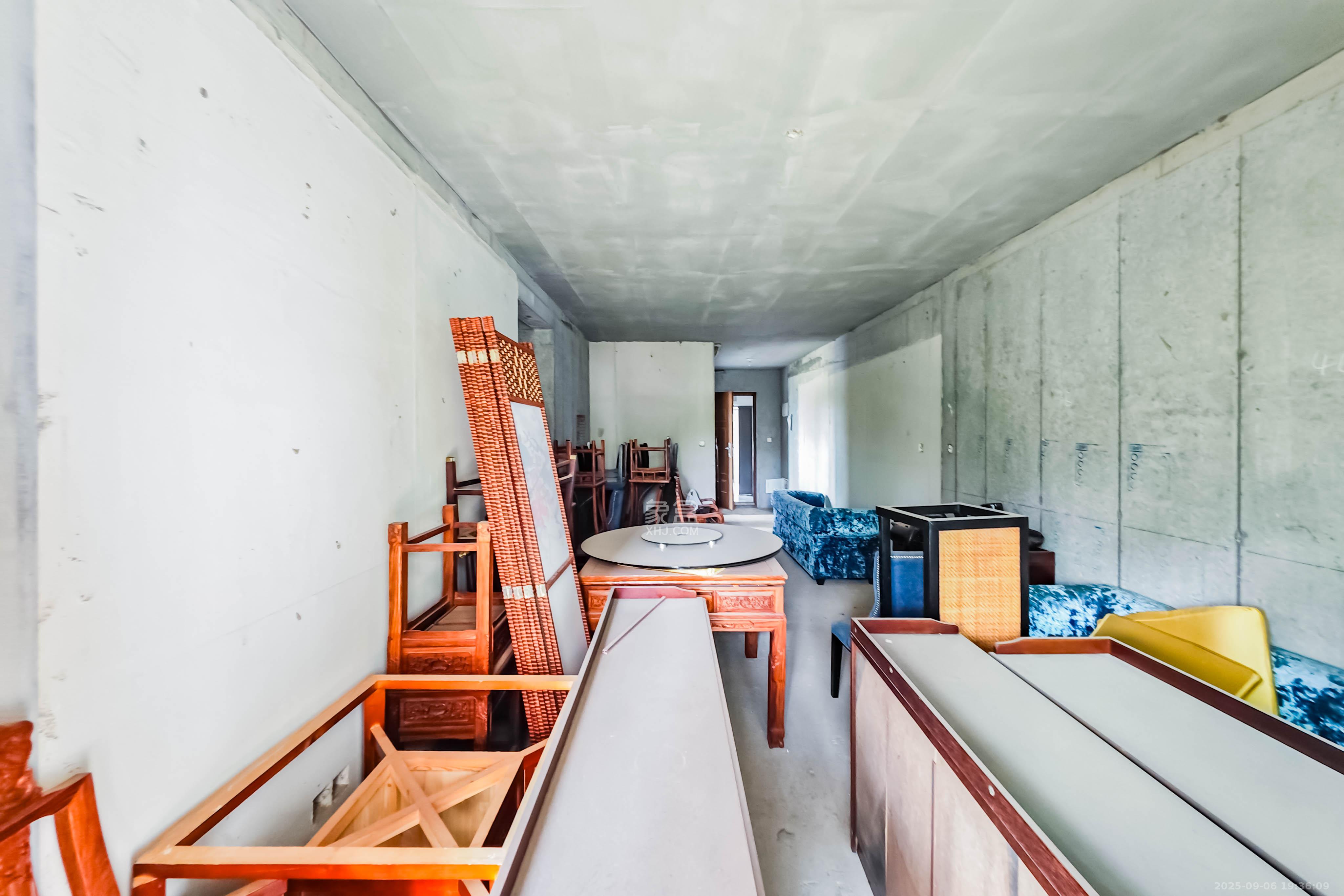 卓越伊景苑  3室2厅2卫    95.0万 卓越伊景苑  3室2厅2卫    95.0万其他