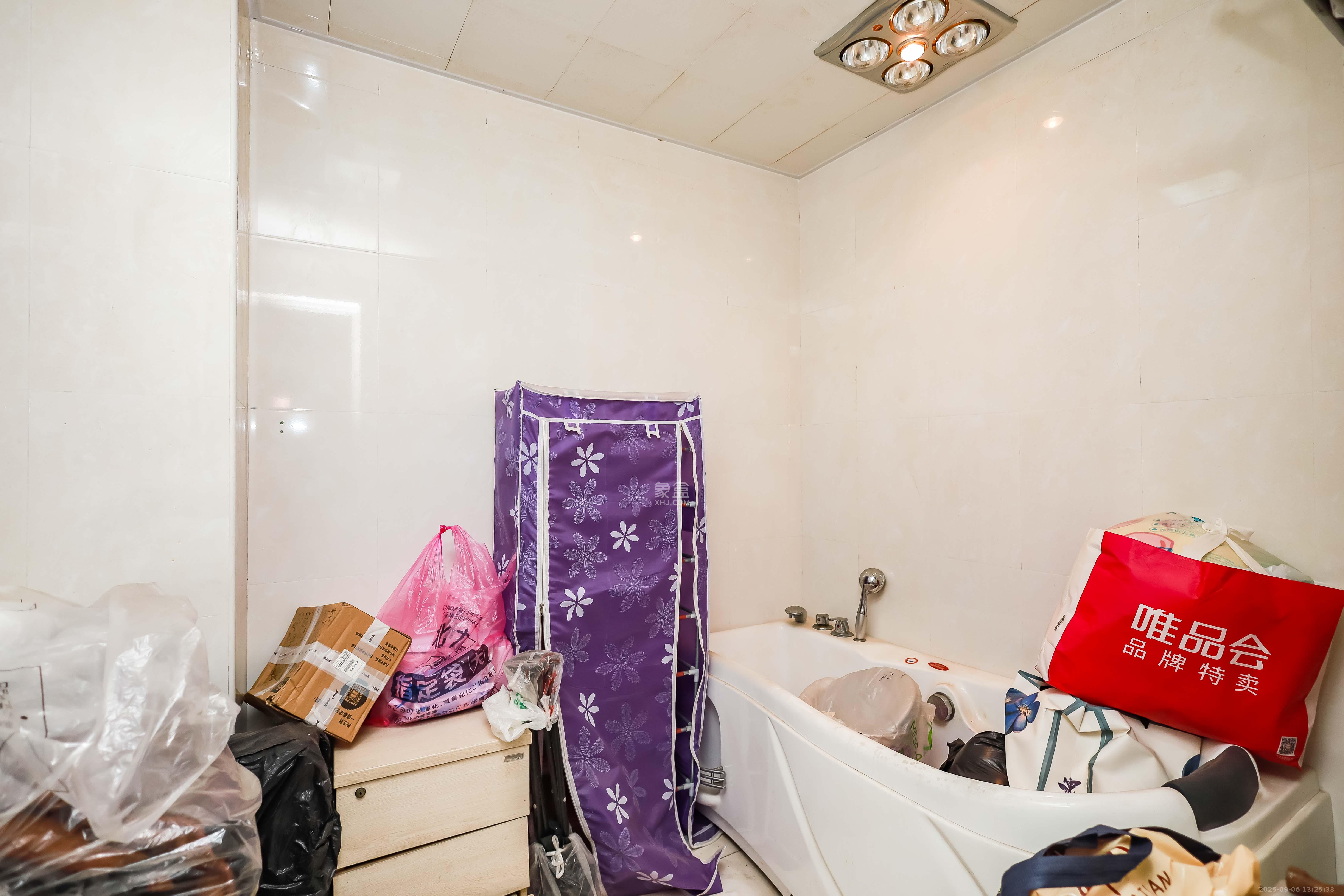 联美品格  3室2厅2卫    92.0万 联美品格  3室2厅2卫    92.0万卫生间