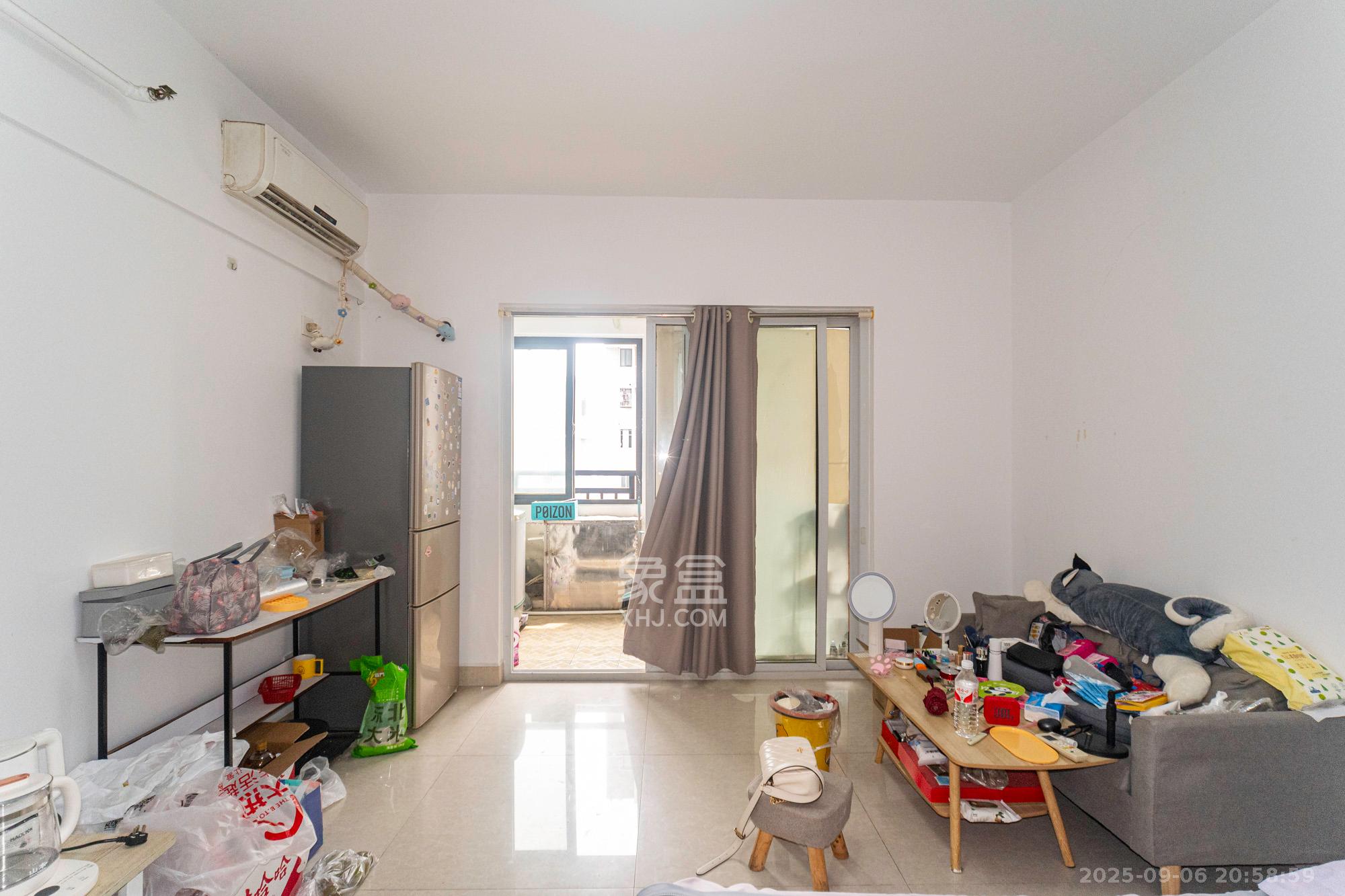 尚都花园城 1室1厅1卫 19.8万 尚都花园城 1室1厅1卫 19.8万客厅