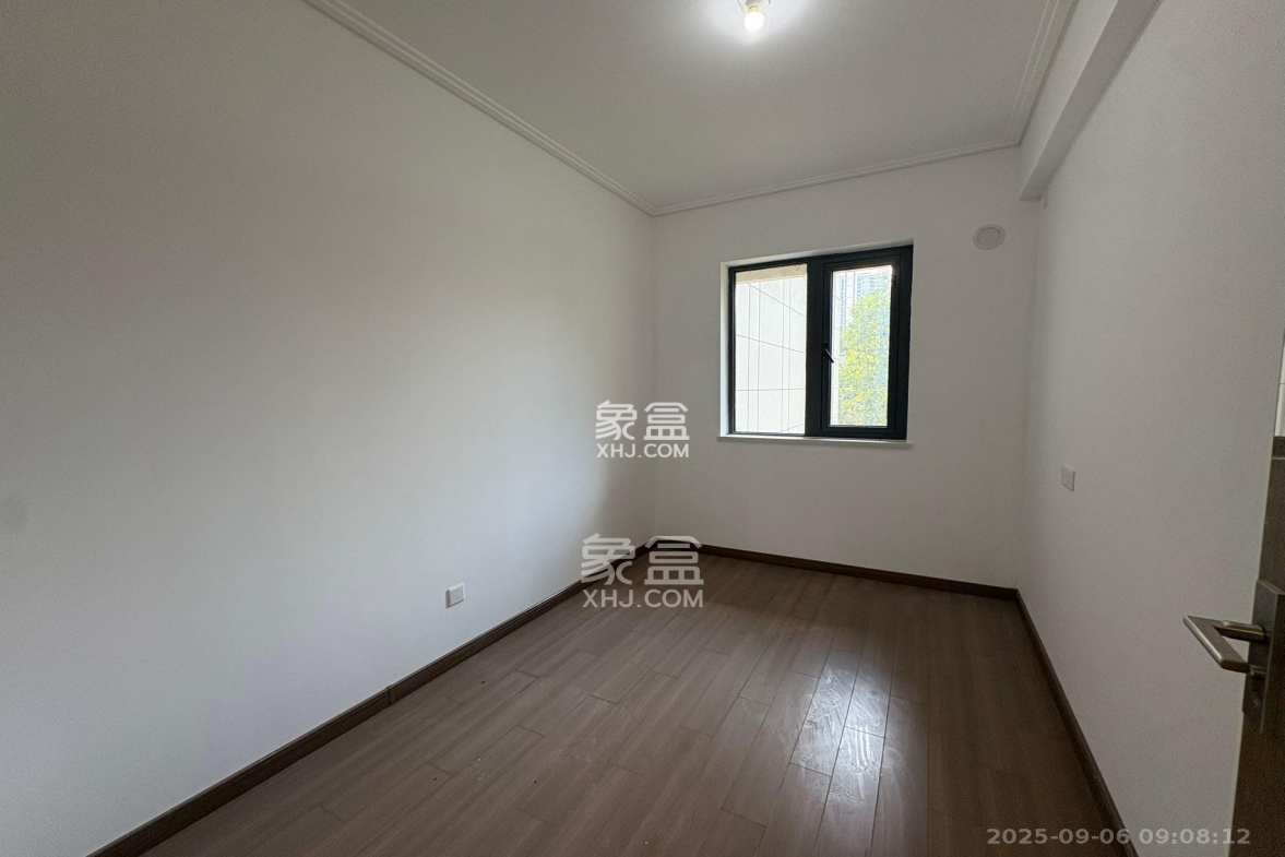 保利天汇 5室2厅2卫 5200.0元/月 保利天汇 5室2厅2卫 5200.0元/月室内图