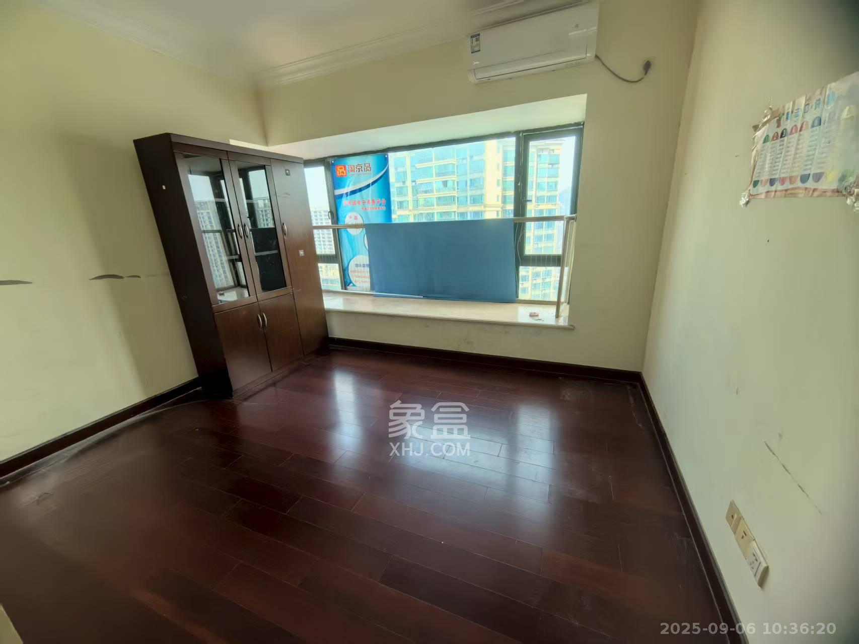 恒大绿洲 4室2厅2卫 3500.0元/月 恒大绿洲 4室2厅2卫 3500.0元/月室内图