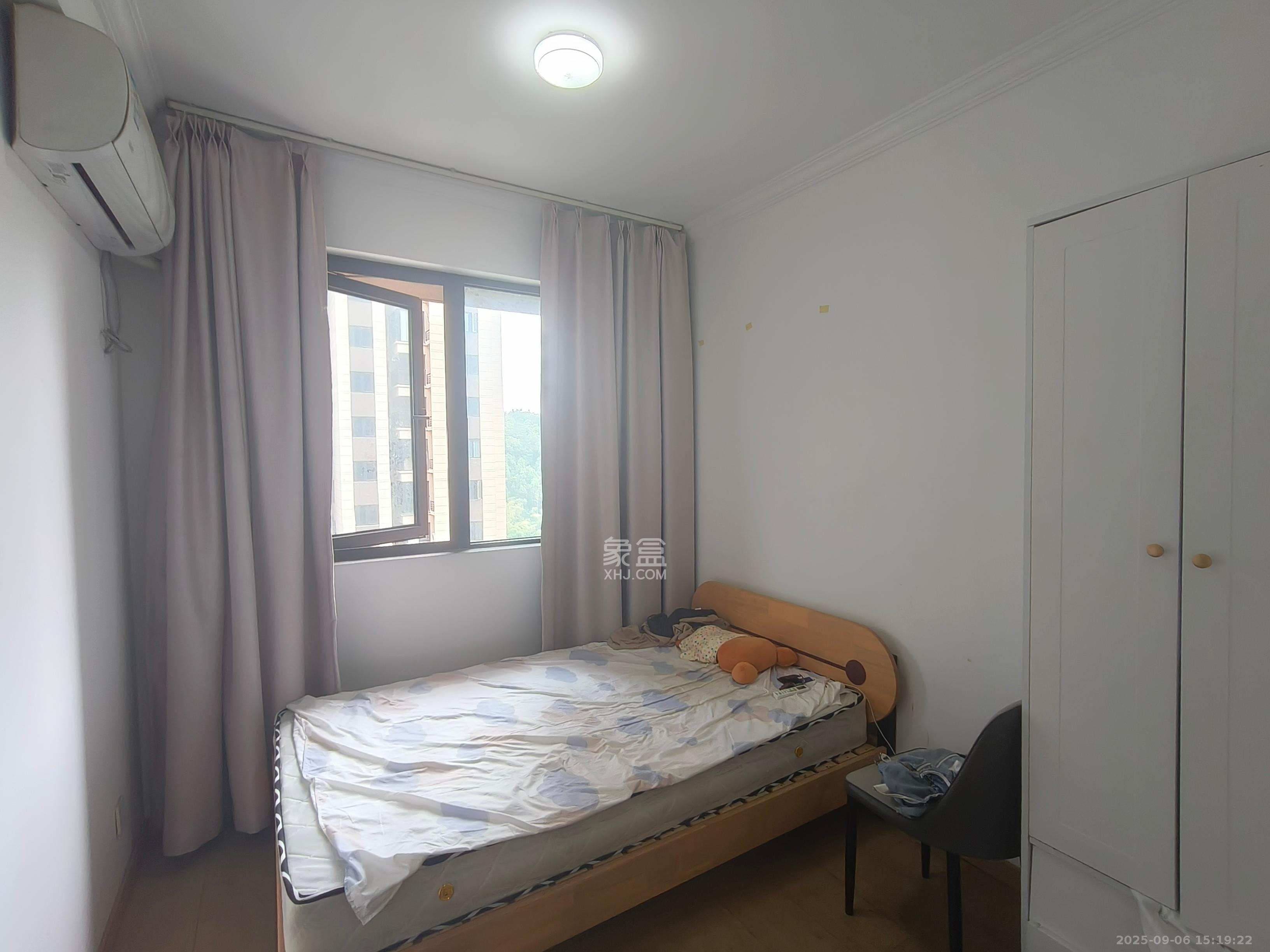 保利堂悦  4室2厅2卫    2100.0元/月 保利堂悦  4室2厅2卫    2100.0元/月室内图