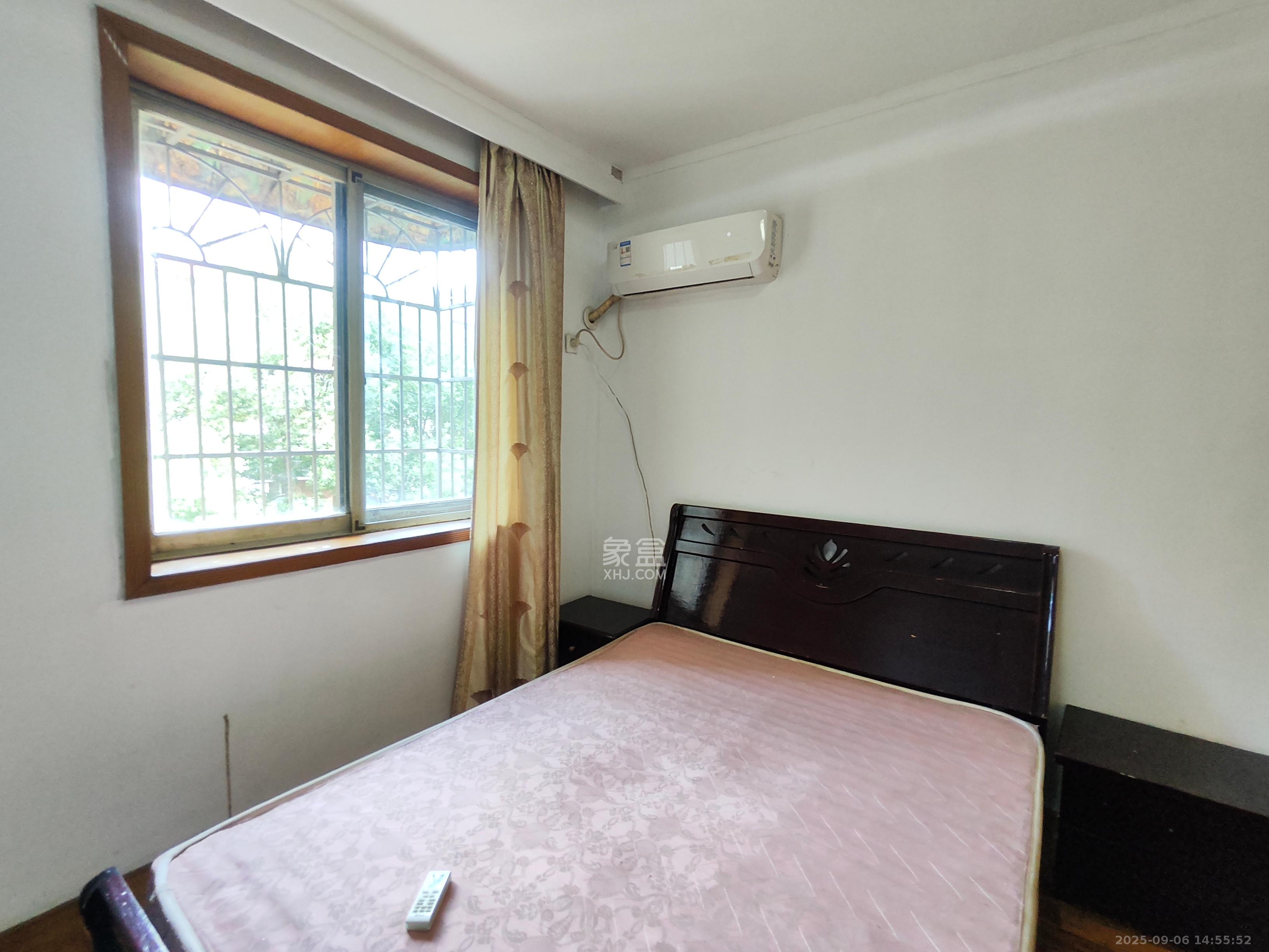 远通苑小区 2室2厅1卫 1300.0元/月 远通苑小区 2室2厅1卫 1300.0元/月室内图