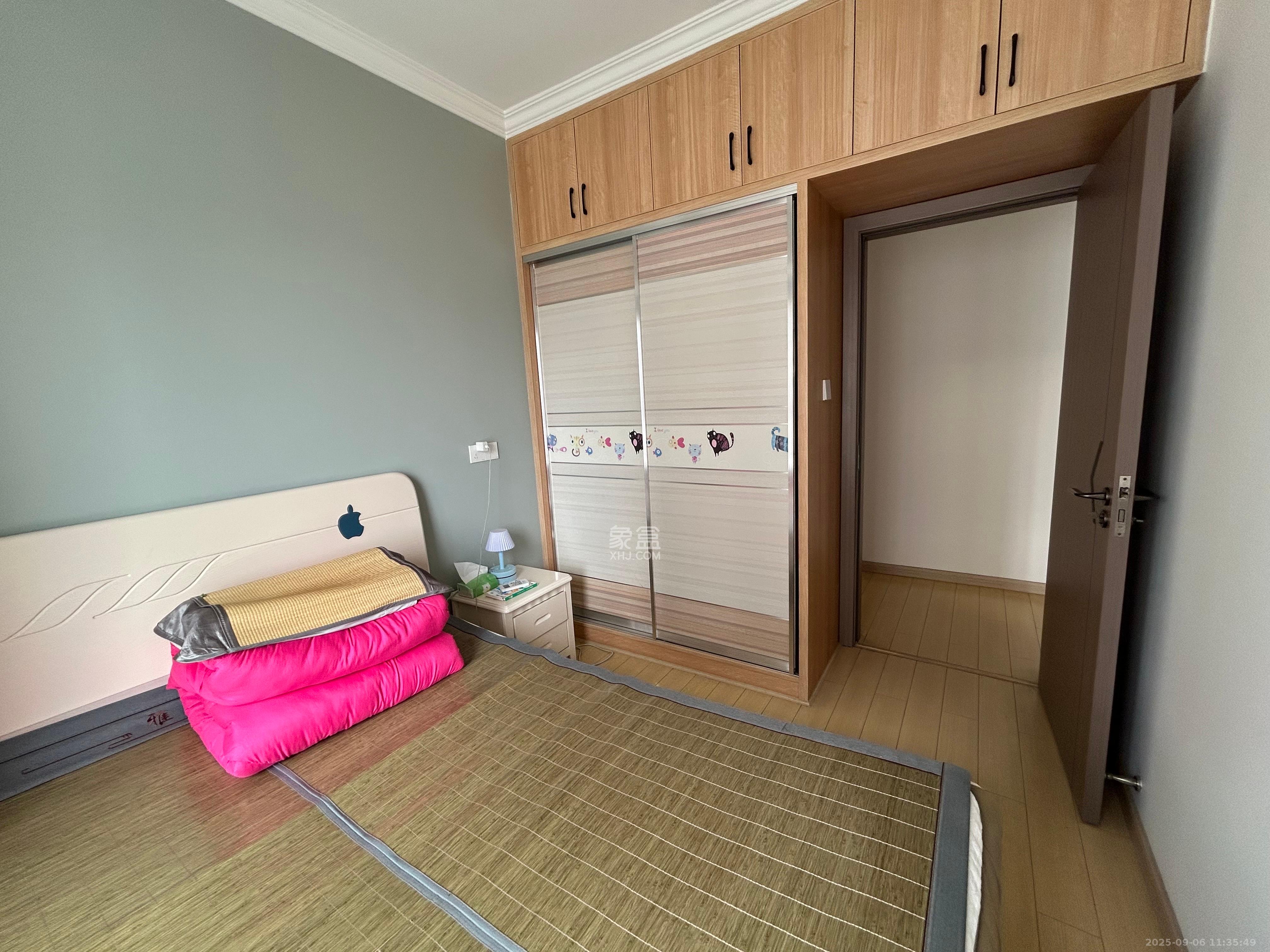 南益名士豪庭  3室2厅1卫    2700.0元/月室内图