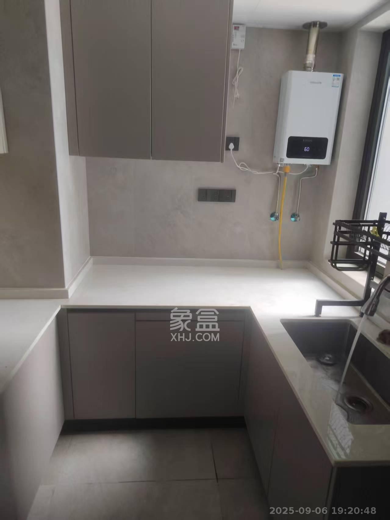 万科森林公园  3室2厅2卫    2500.0元/月室内图