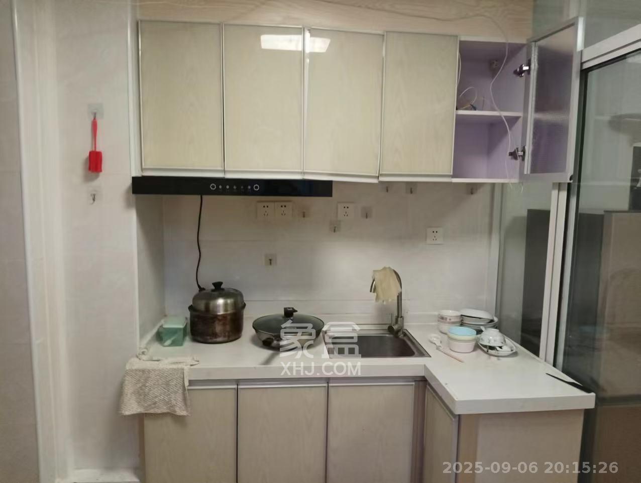 上城星座  2室1厅1卫    2000.0元/月 上城星座  2室1厅1卫    2000.0元/月室内图