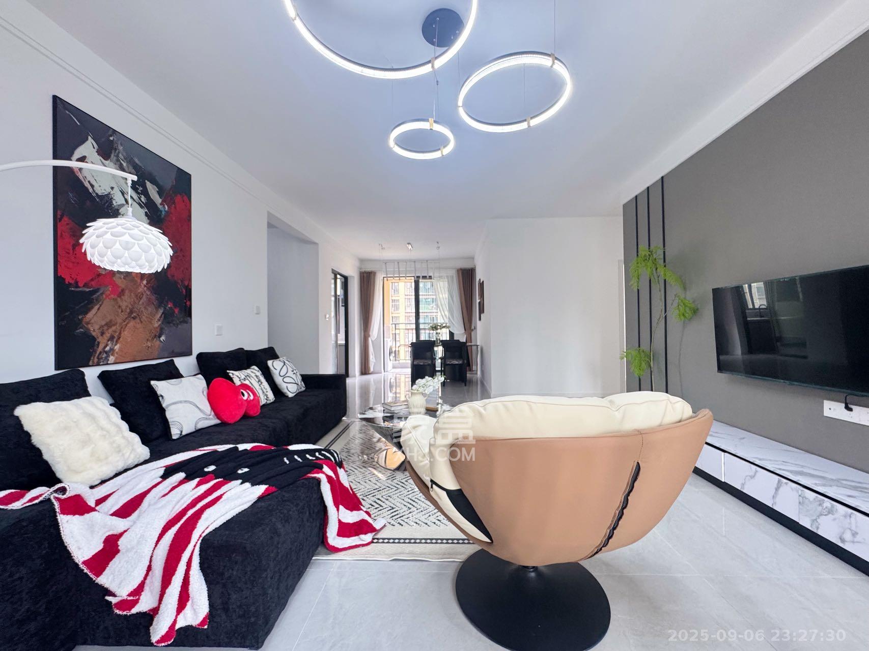 兴旺正佳广场(金石雅苑) 3室2厅1卫 3200.0元/月 兴旺正佳广场(金石雅苑) 3室2厅1卫 3200.0元/月室内图