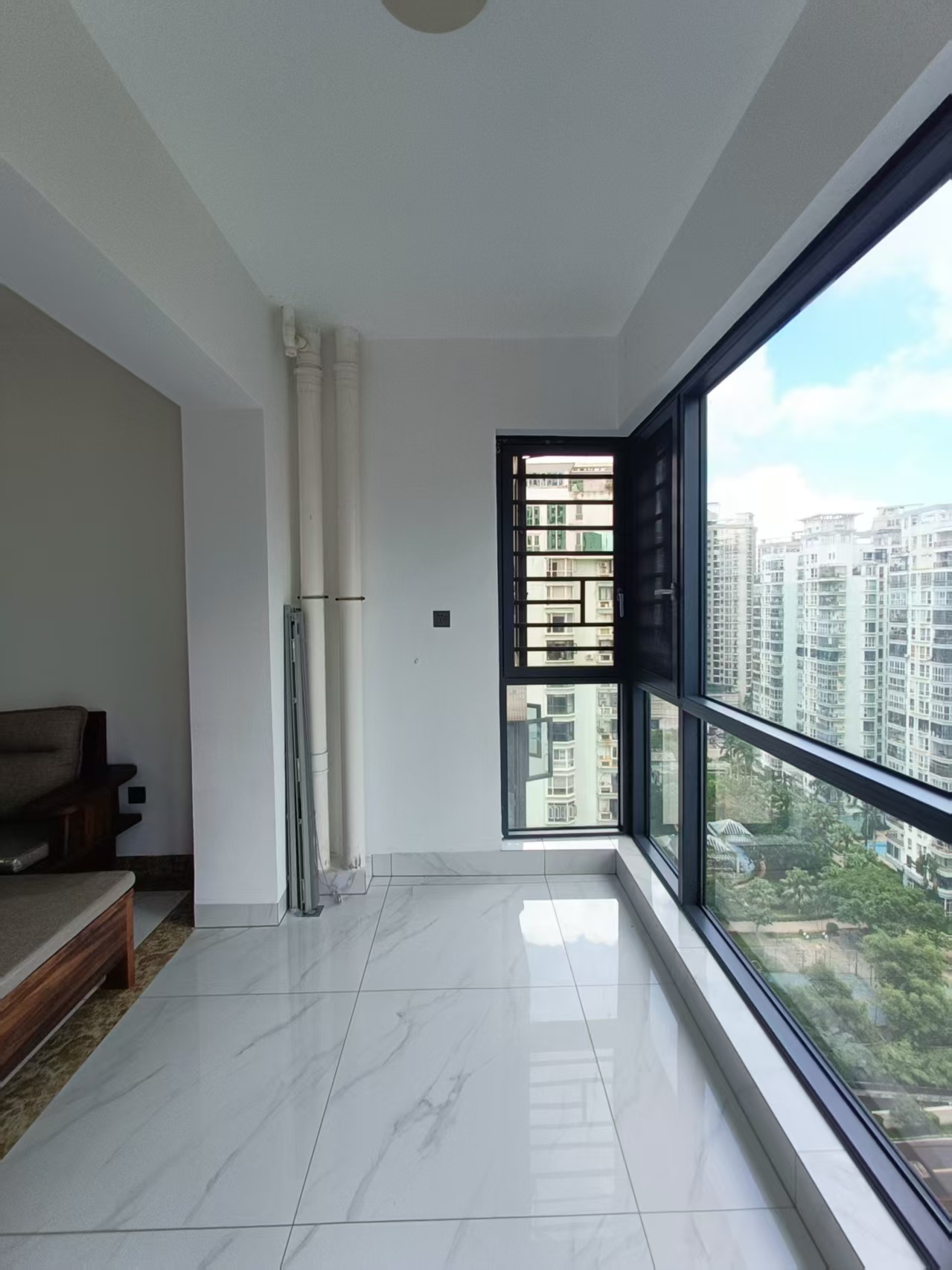 尚运上品 3室2厅2卫 5300.0元/月 尚运上品 3室2厅2卫 5300.0元/月室内图