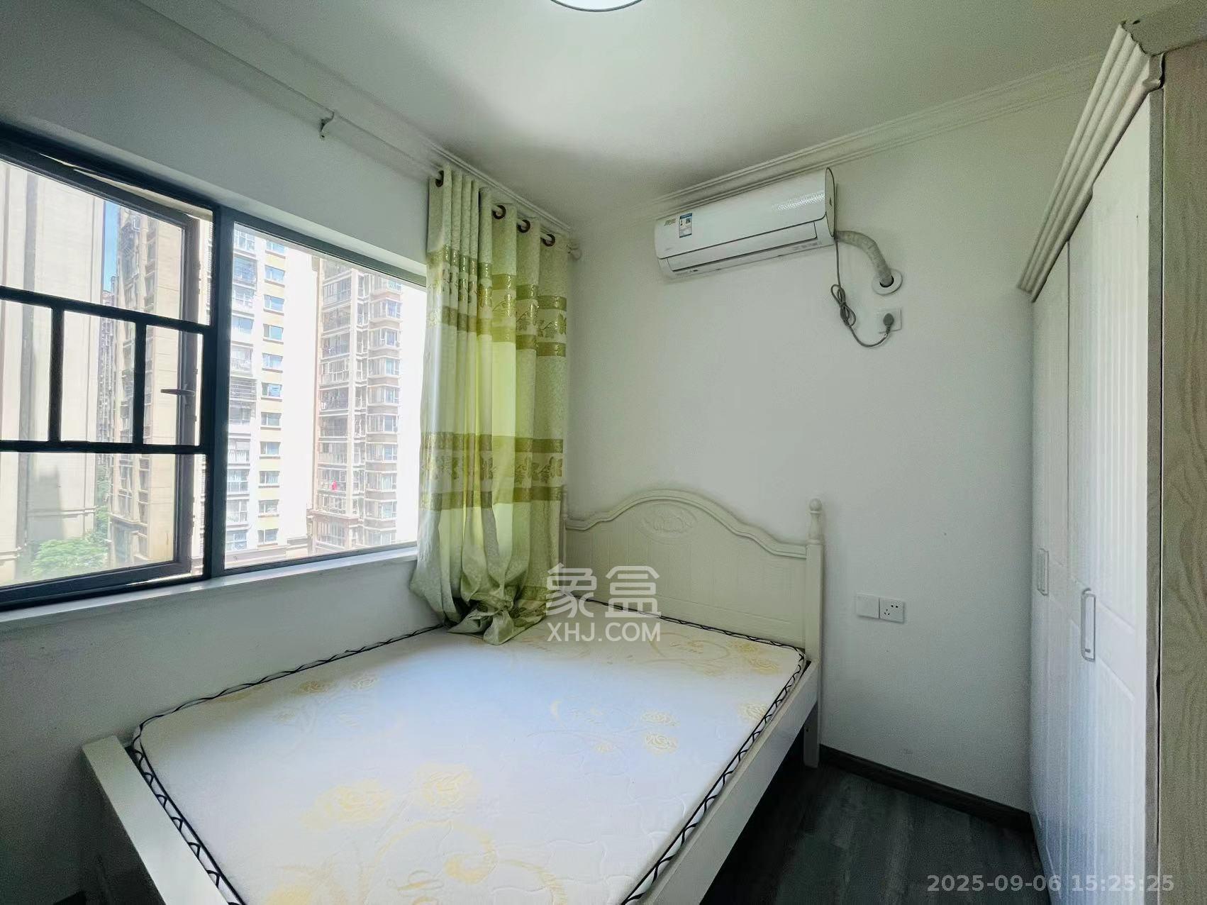 潇湘奥林匹克花园  3室2厅1卫    2800.0元/月 潇湘奥林匹克花园  3室2厅1卫    2800.0元/月室内图